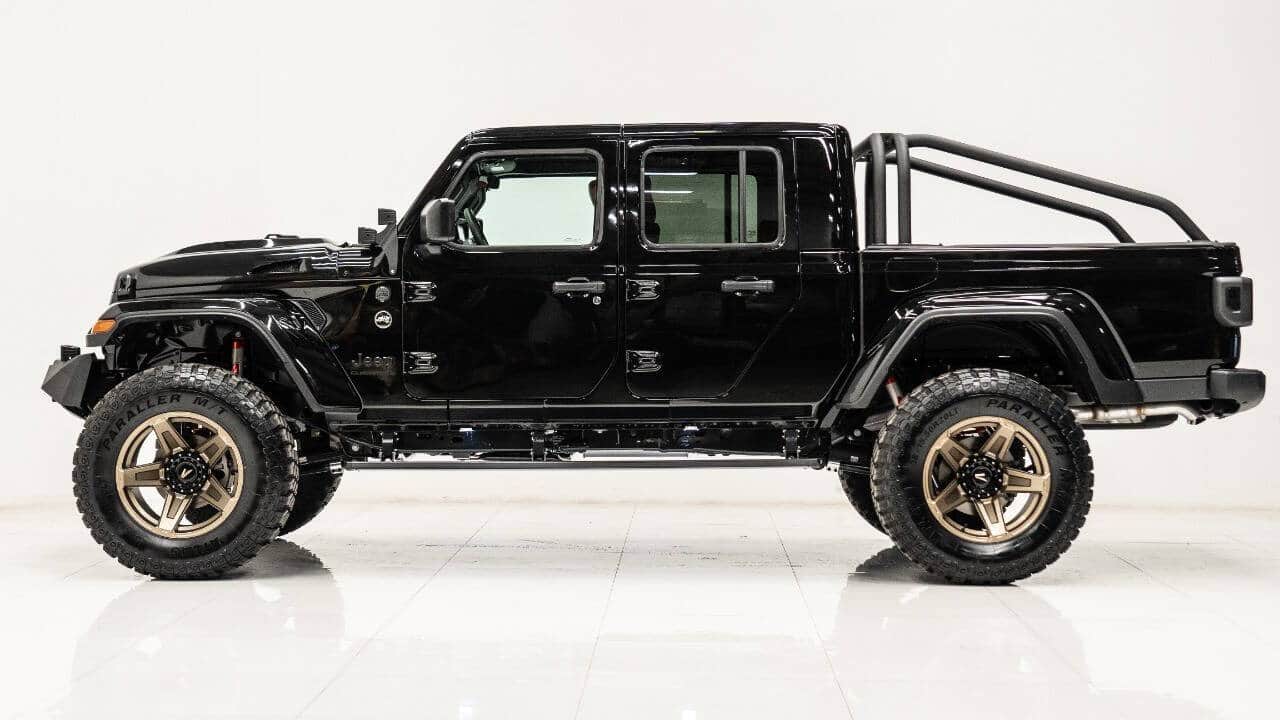 2025 Jeep Gladiator