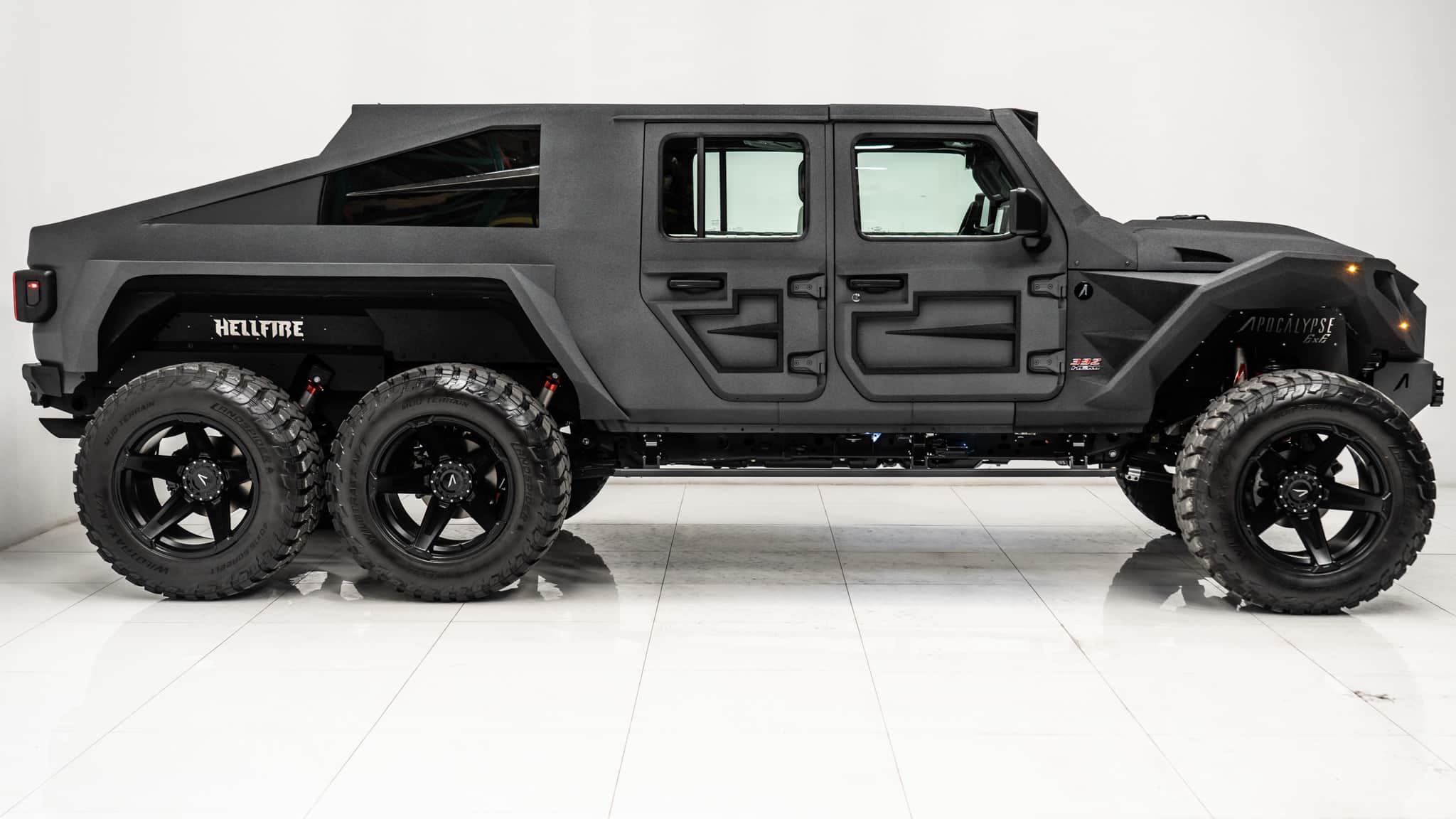 2025 APOCALYPSE HELLFIRE 6X6 8 PASSENGER