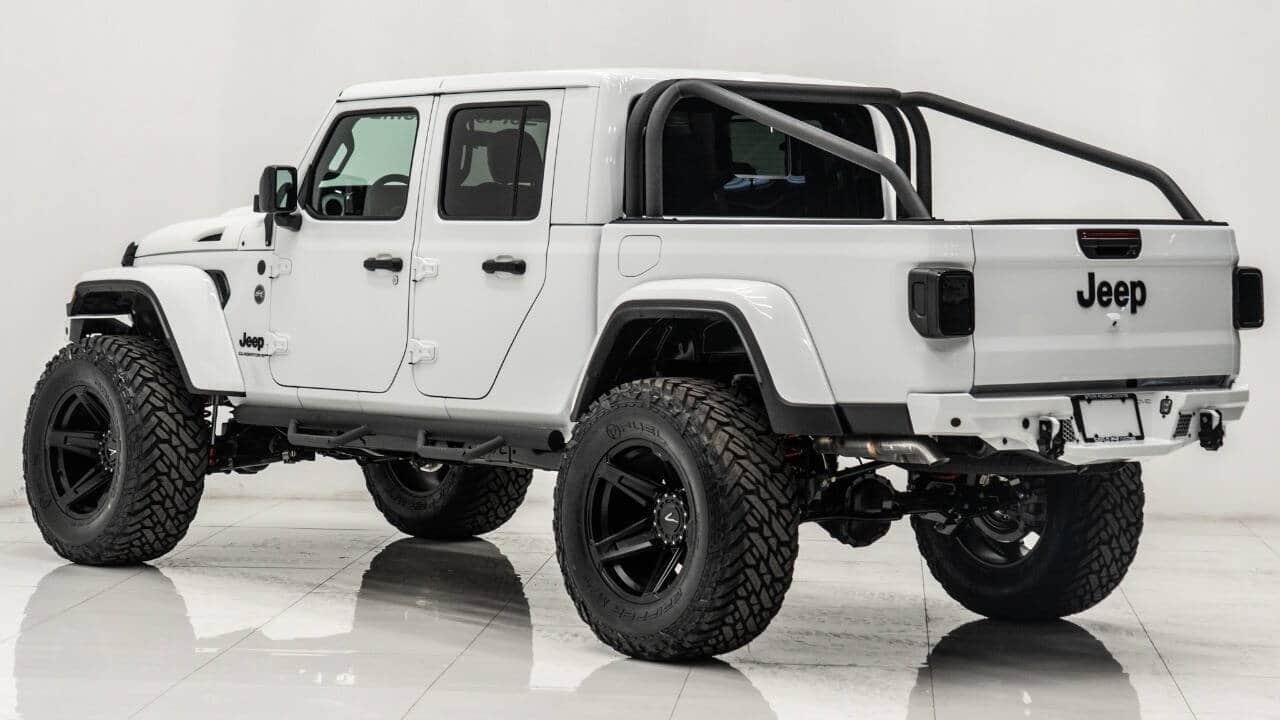 2025 JEEP GLADIATOR