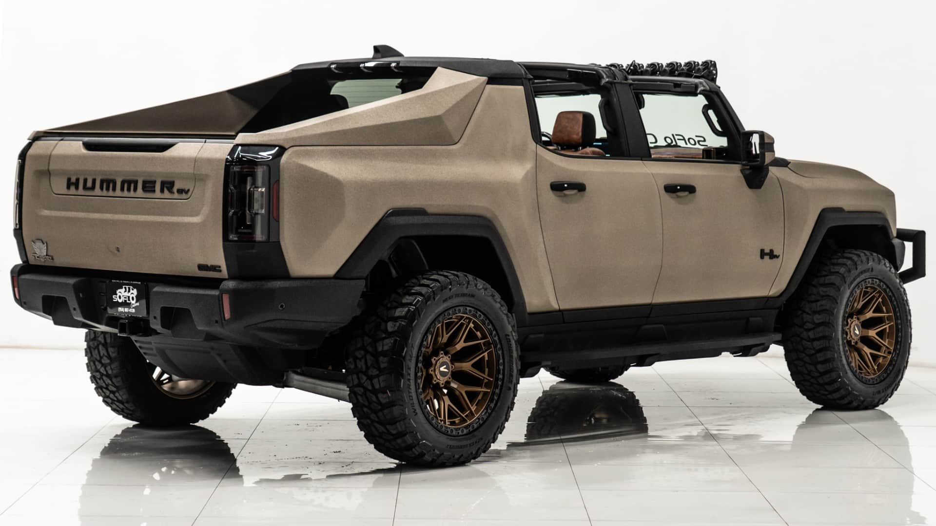 2025 GMC HUMMER EV