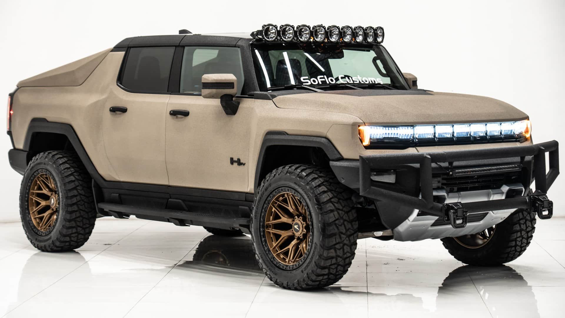 2025 GMC HUMMER EV