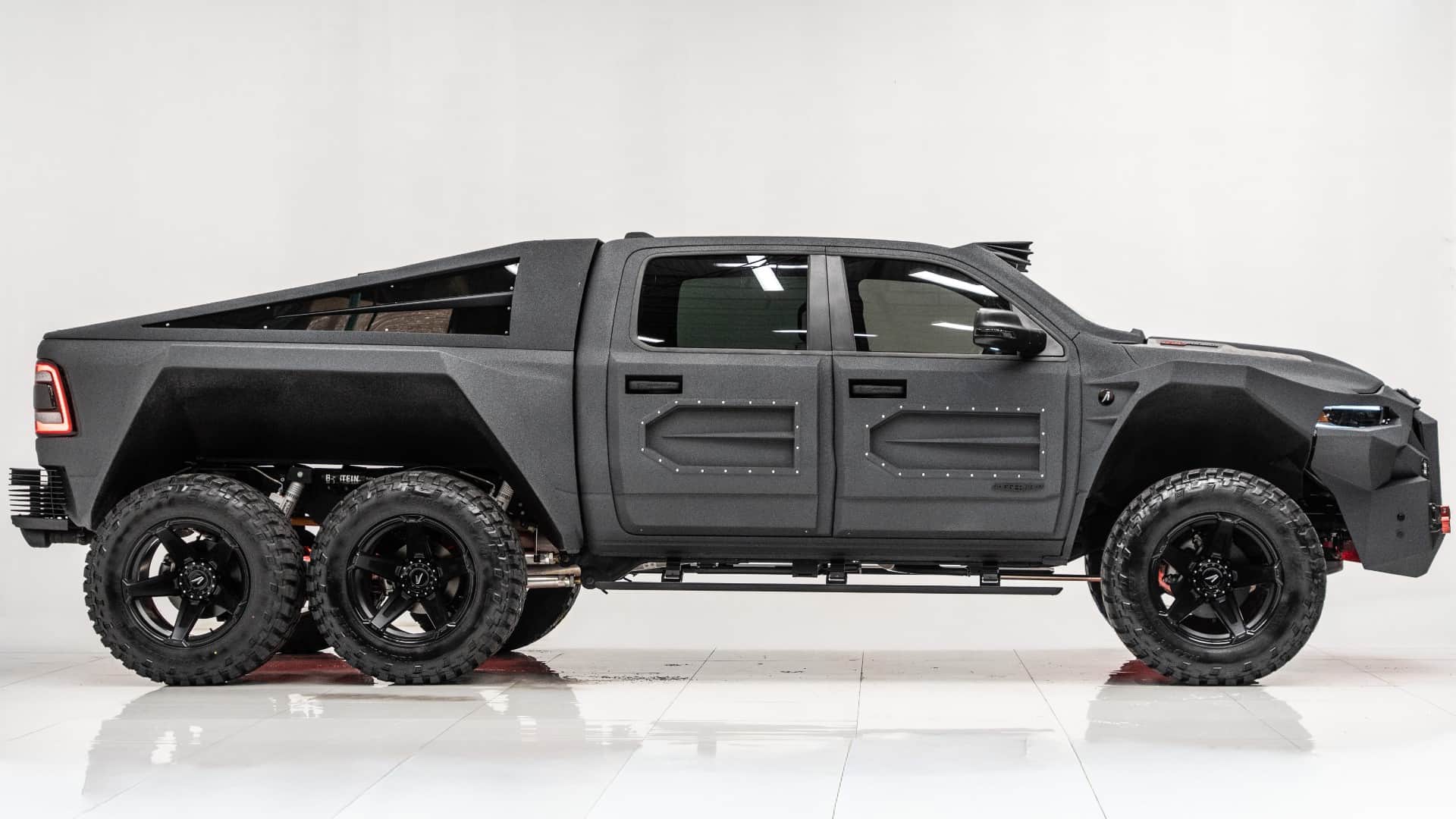 2024 APOCALYPSE JUGGERNAUT 6X6