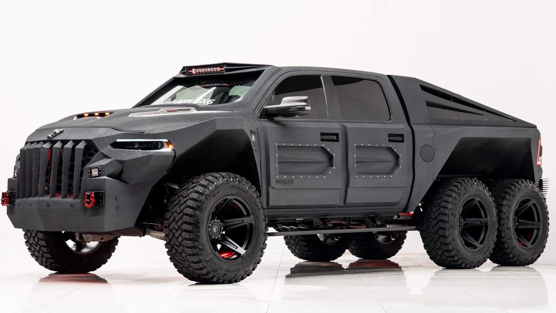 2024 APOCALYPSE JUGGERNAUT 6X6