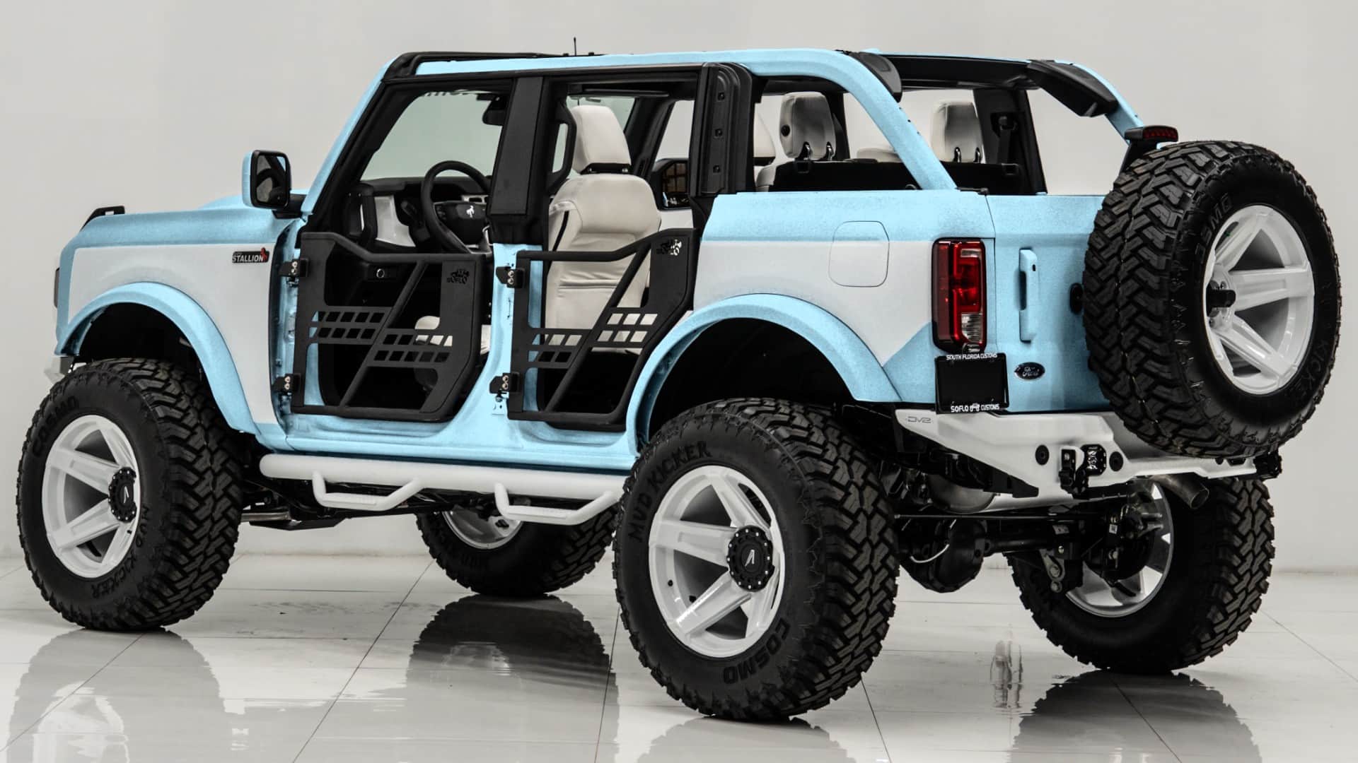2025 FORD BRONCO