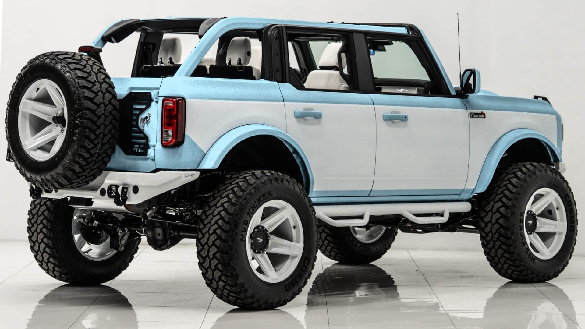 2025 FORD BRONCO