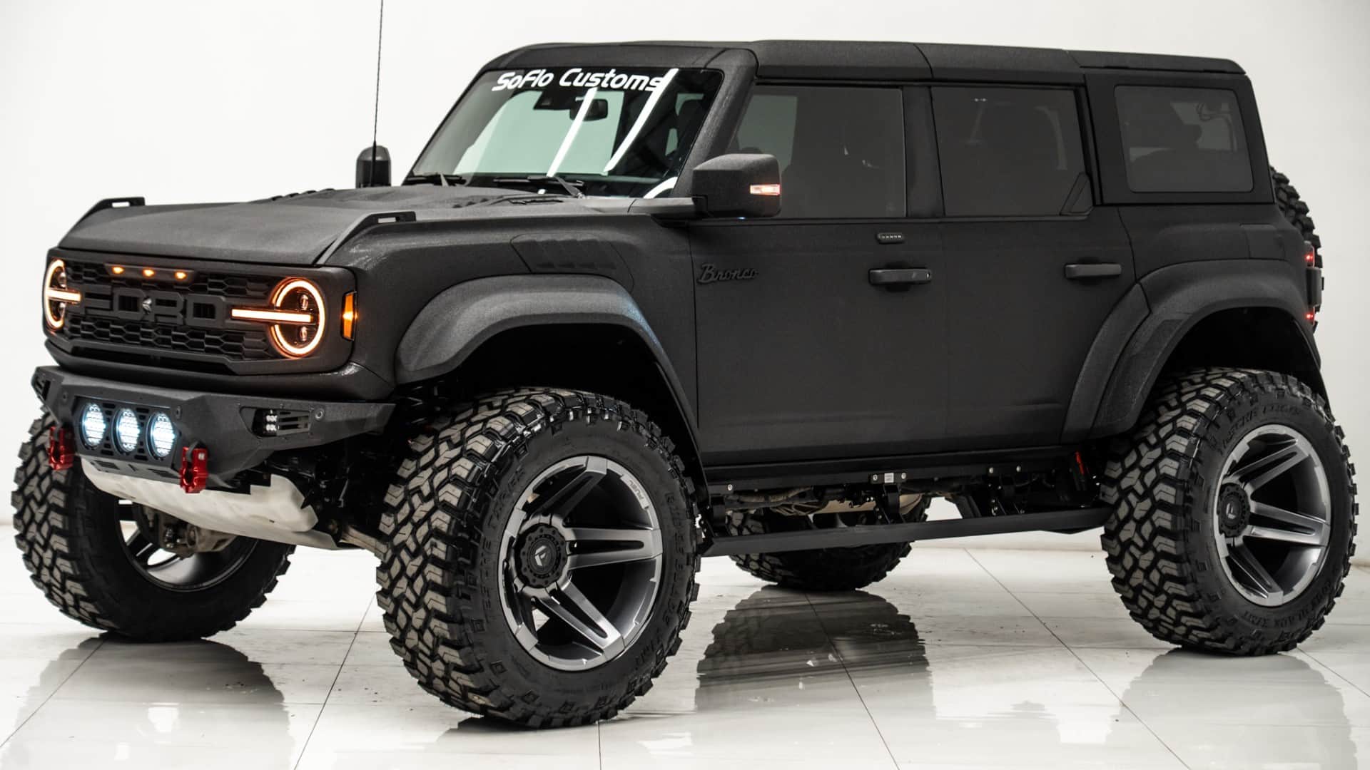 2022 FORD BRONCO