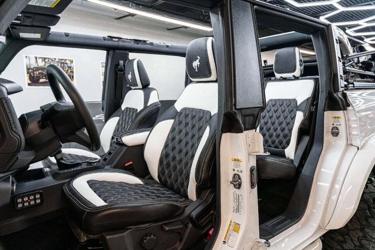 2023 FORD BRONCO