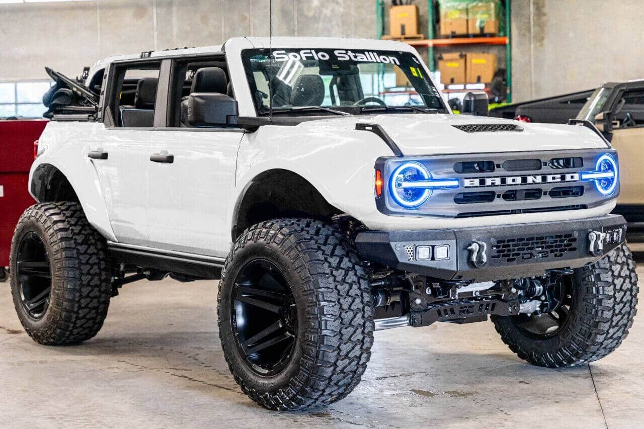 2023 FORD BRONCO