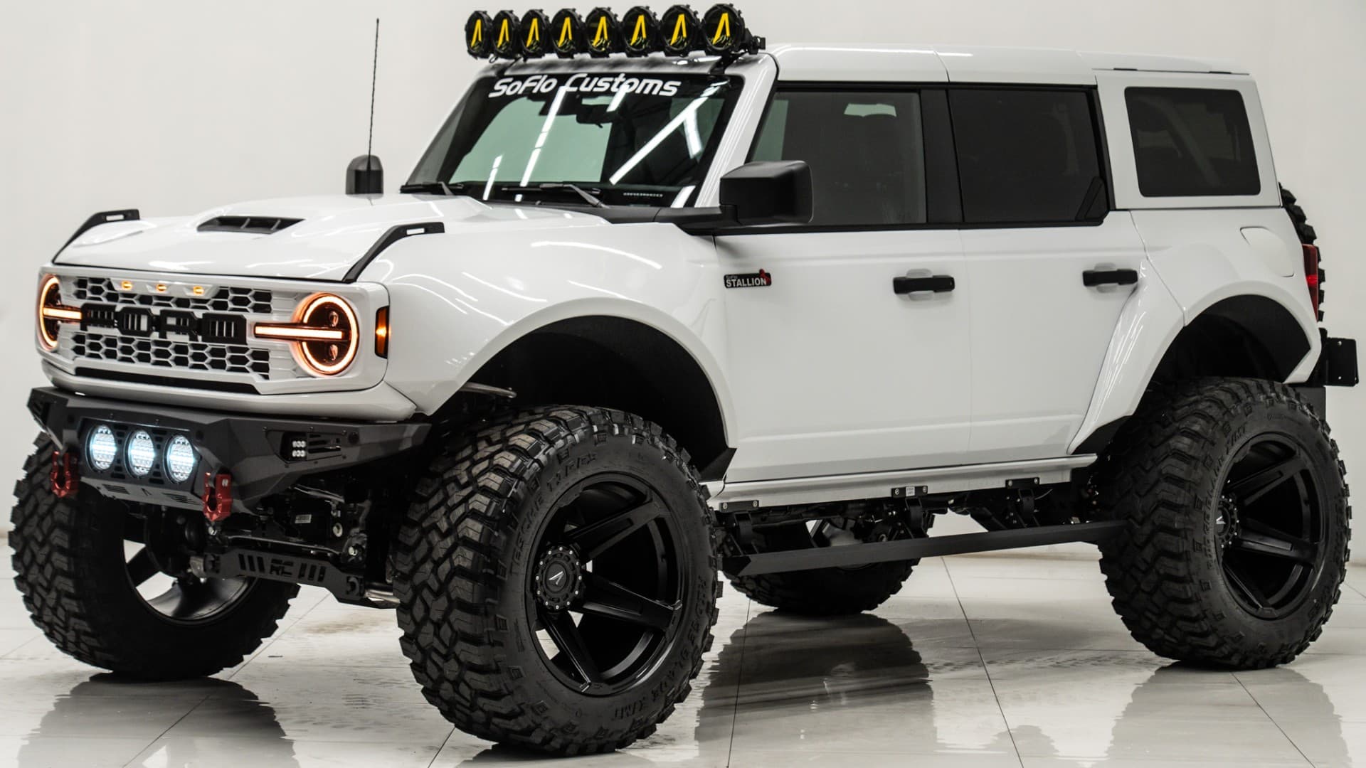 2025 FORD BRONCO