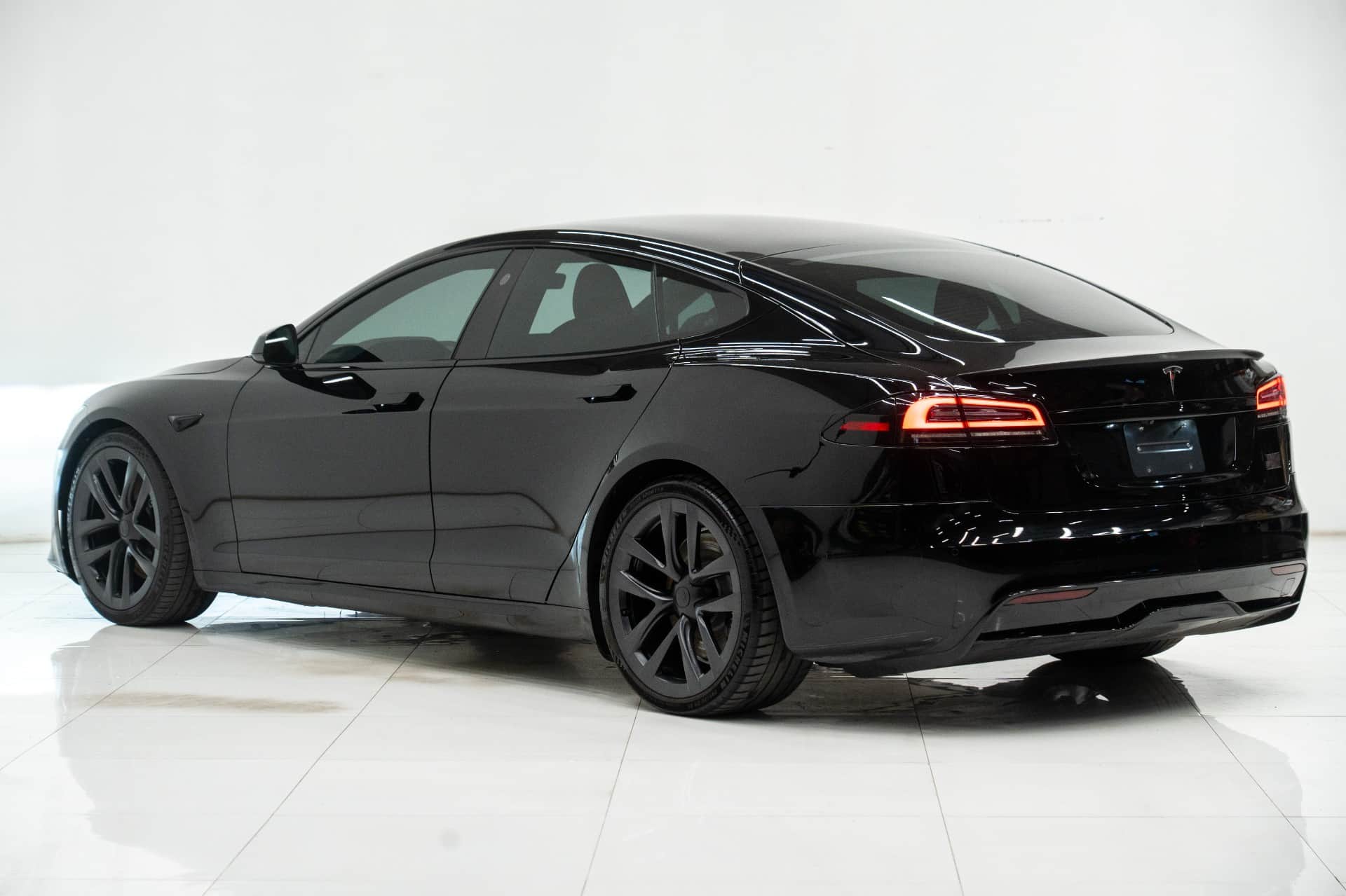 2022 TESLA MODEL S