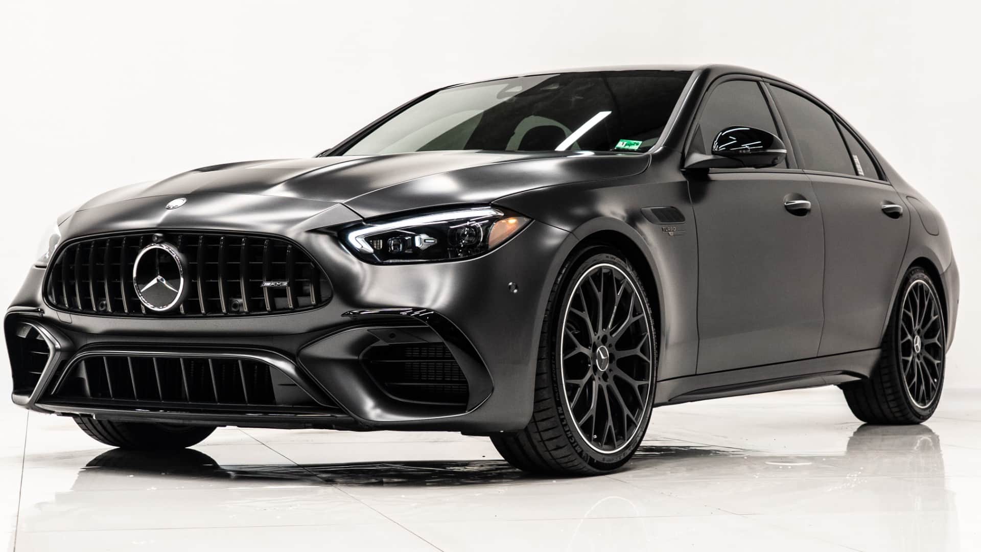 2025 MERCEDES-BENZ C-CLASS