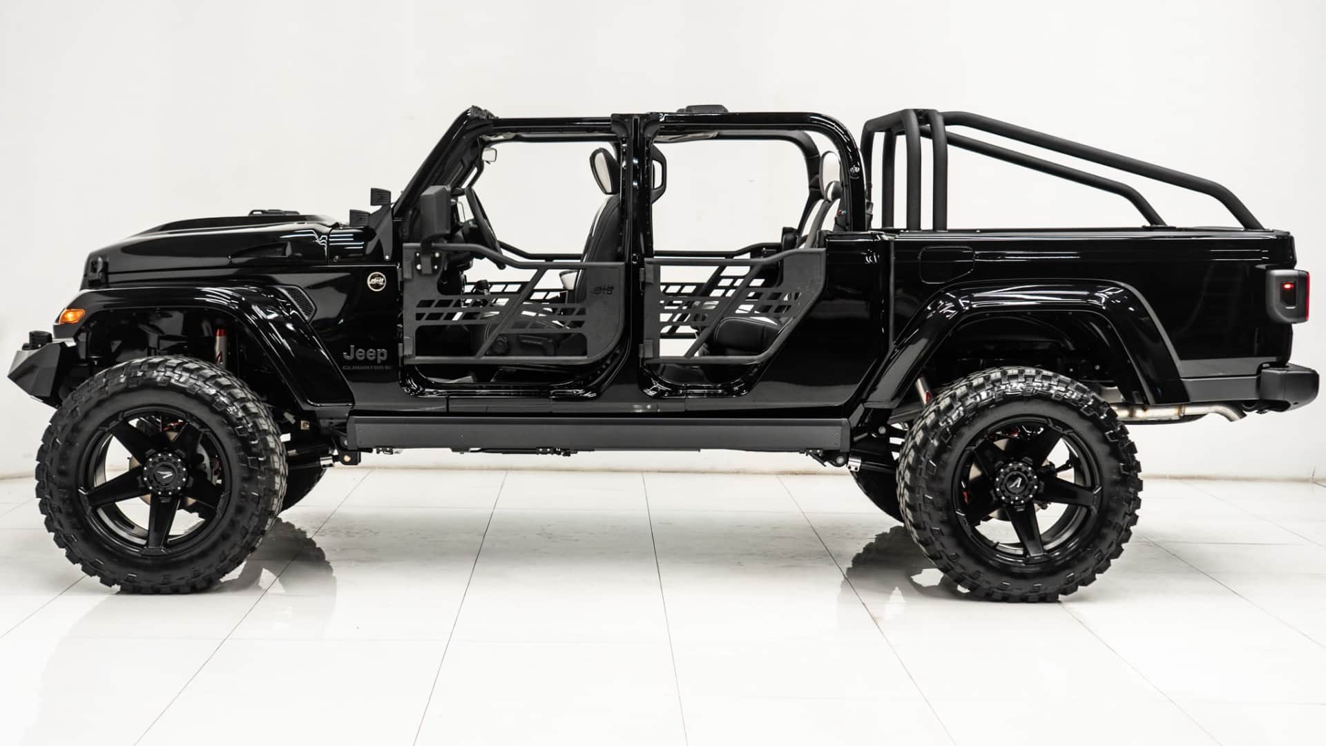 2025 JEEP GLADIATOR