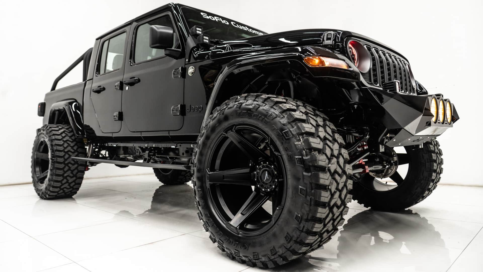 2025 JEEP GLADIATOR