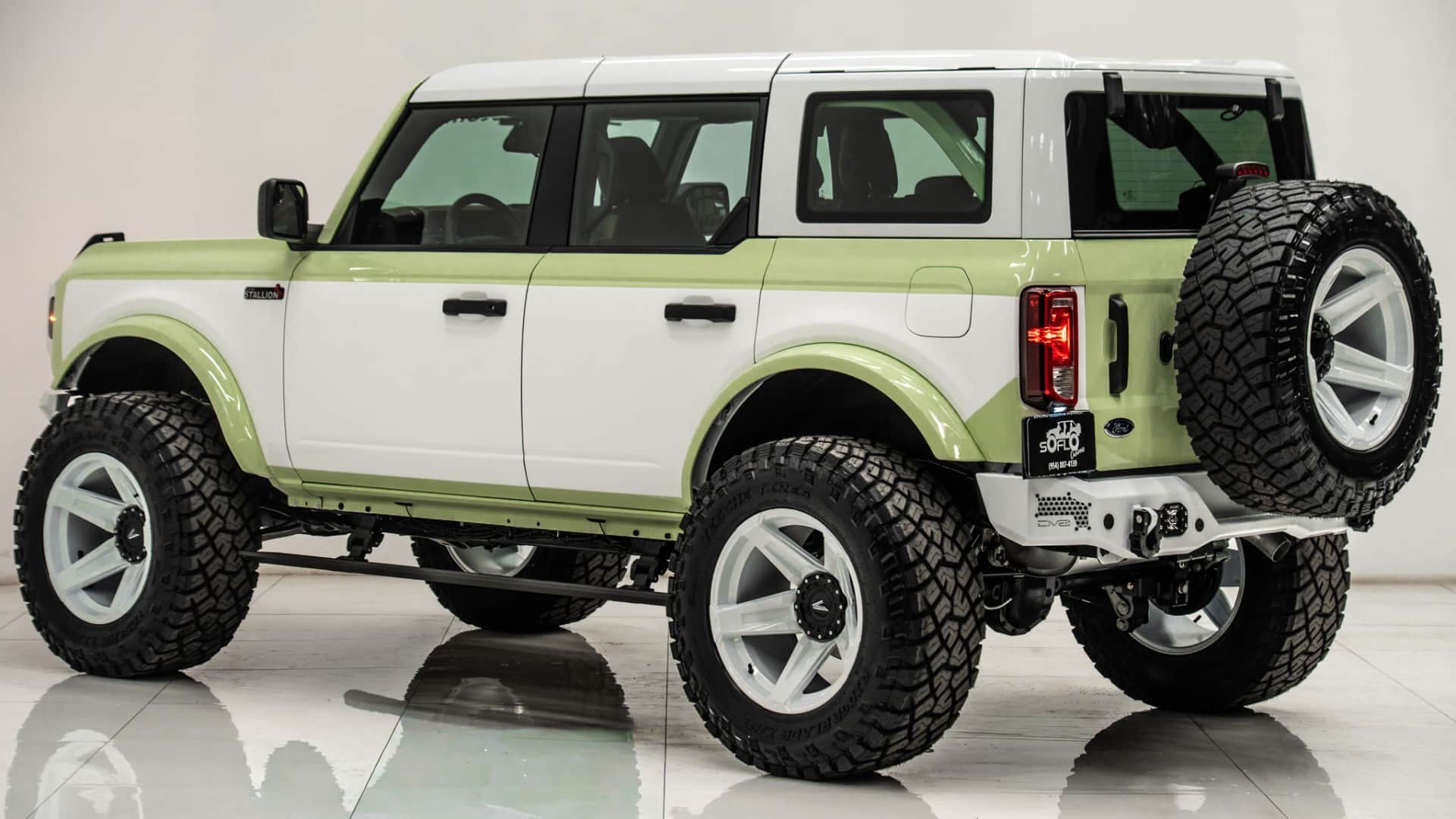 2025 FORD BRONCO