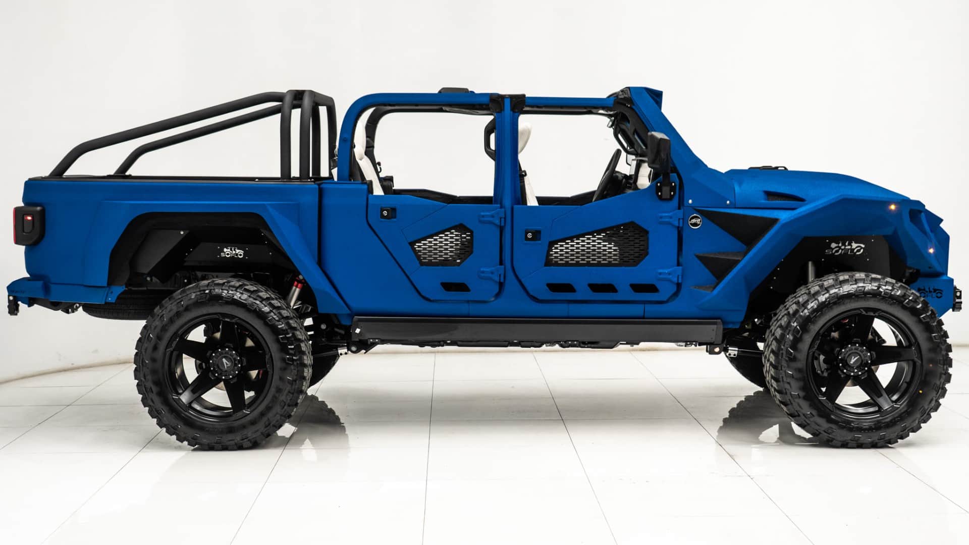 2025 JEEP GLADIATOR