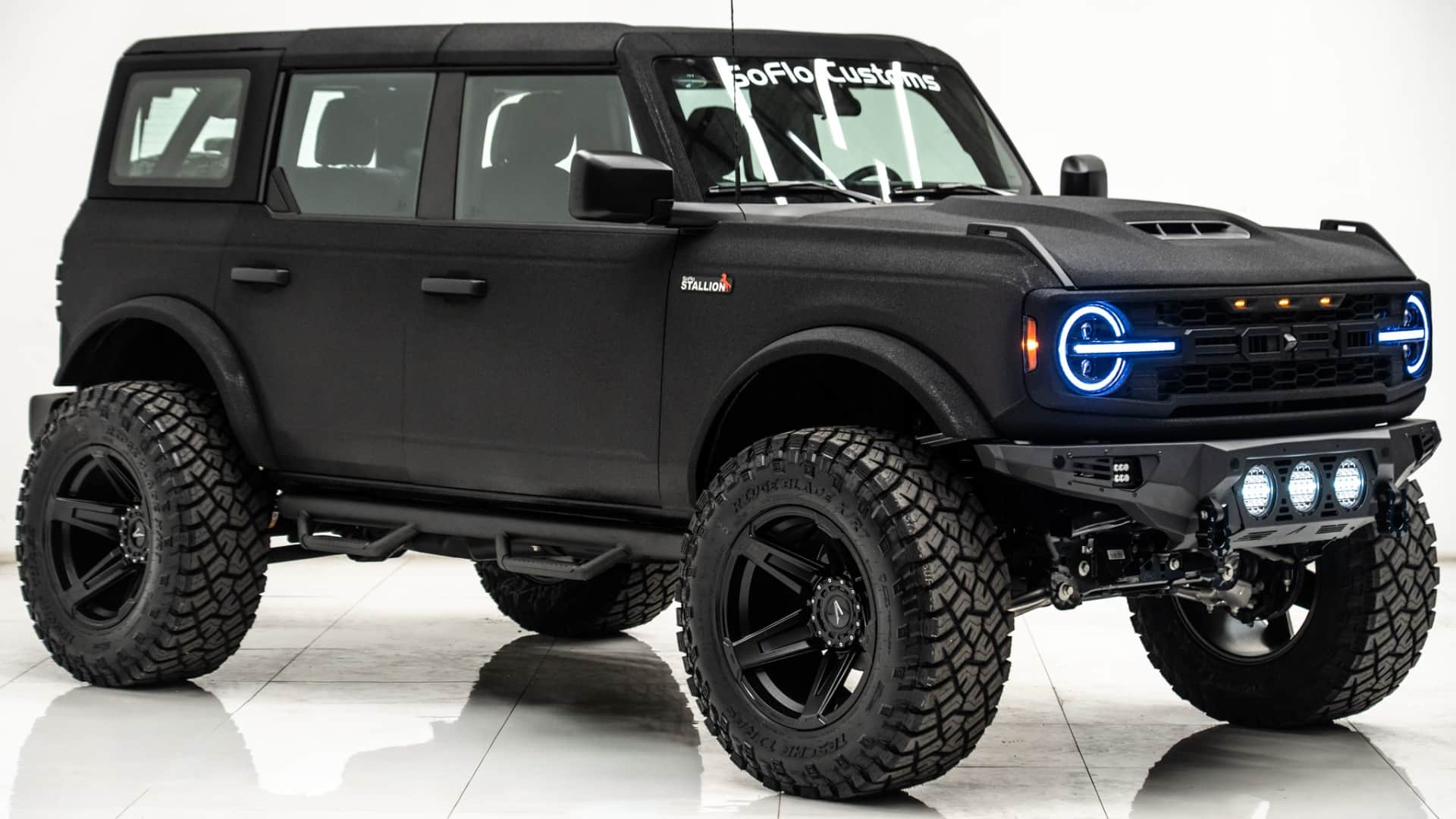 2025 FORD BRONCO