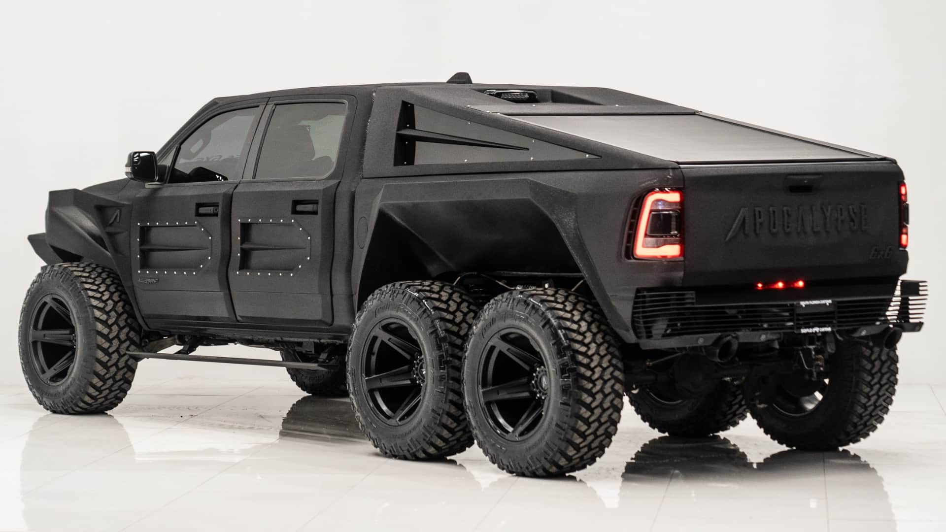2024 APOCALYPSE JUGGERNAUT 6X6