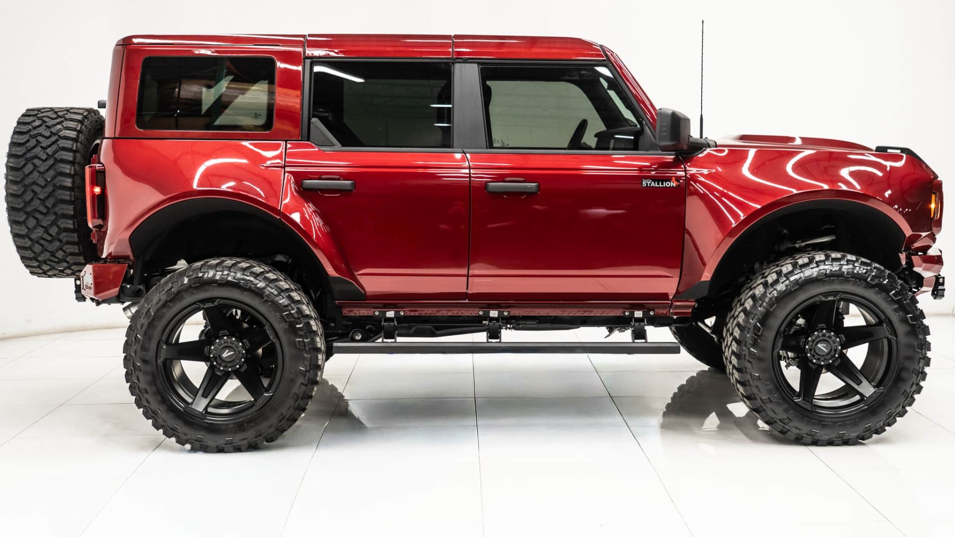 2025 FORD BRONCO