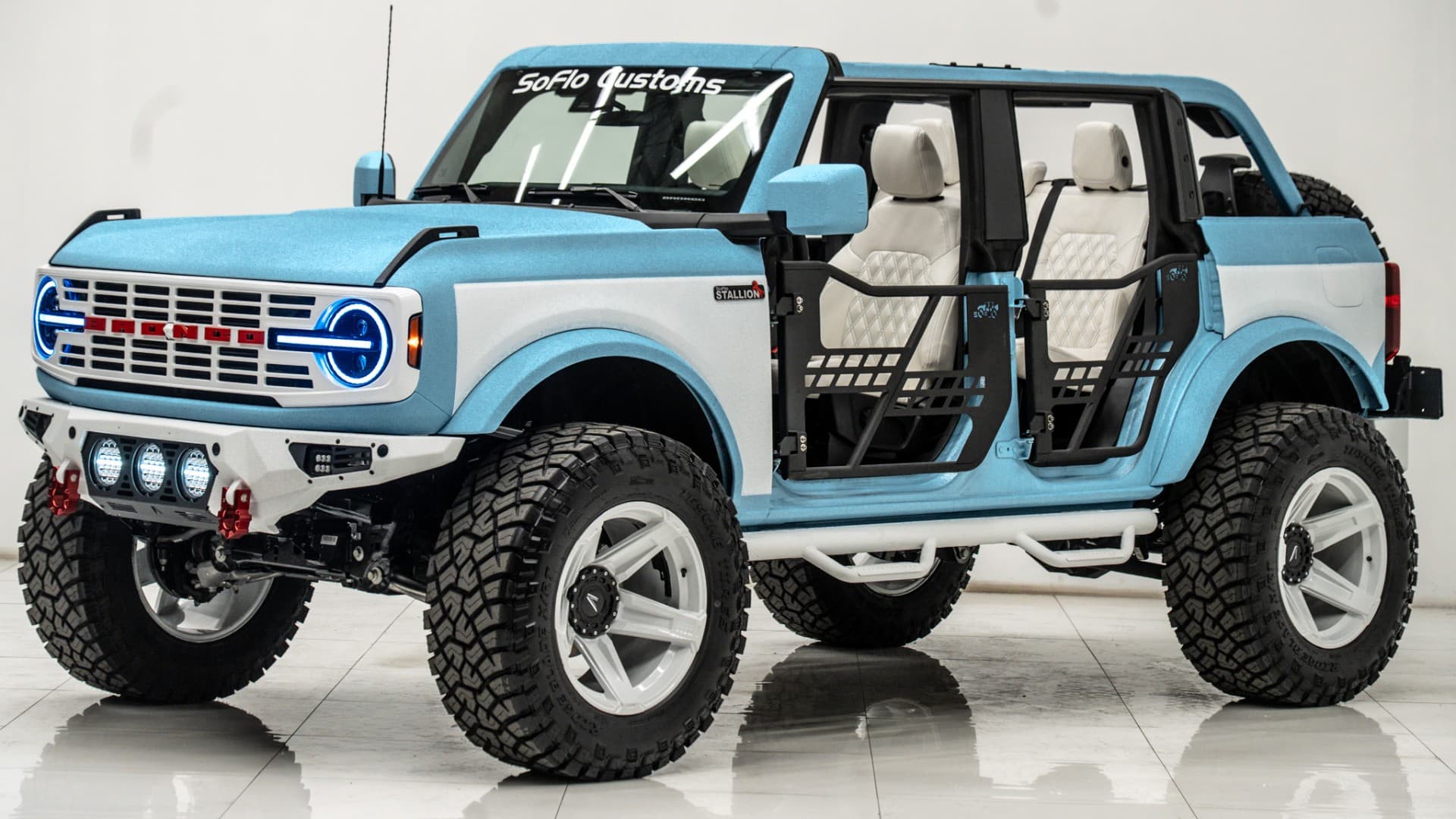 2025 FORD BRONCO