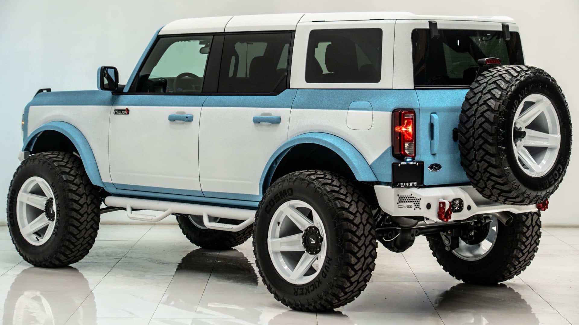 2025 FORD BRONCO