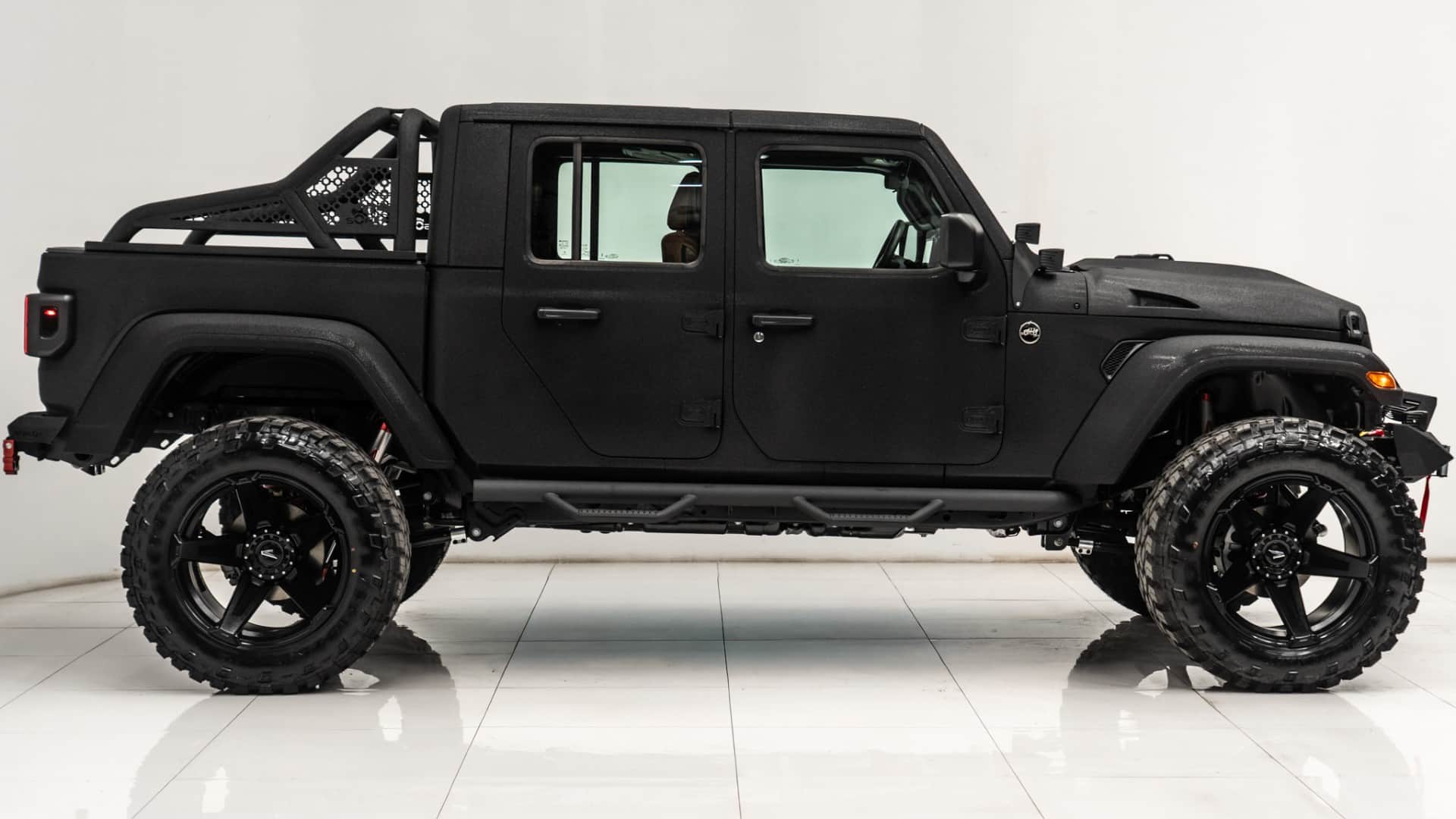 2025 JEEP GLADIATOR