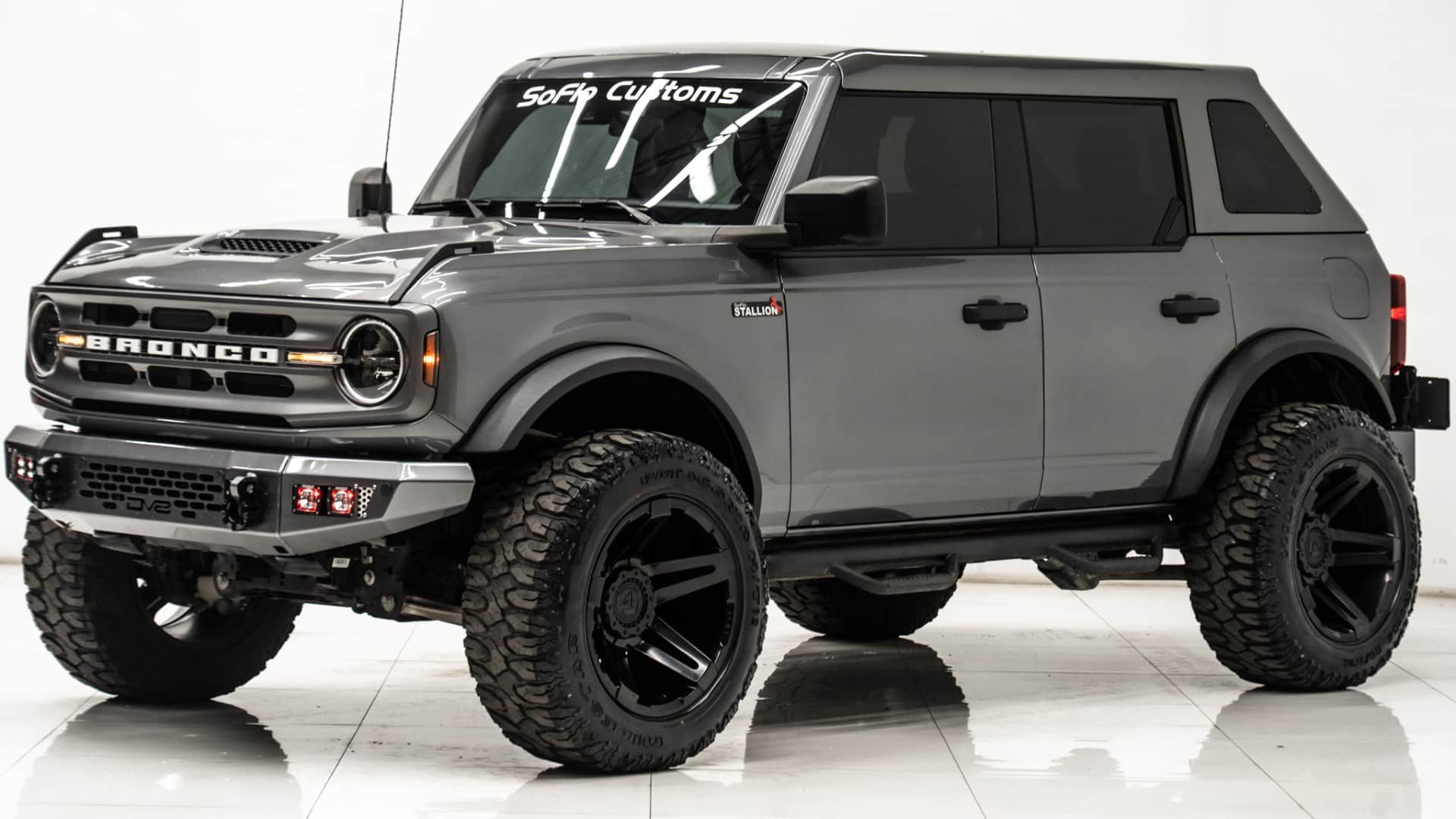 2023 FORD BRONCO