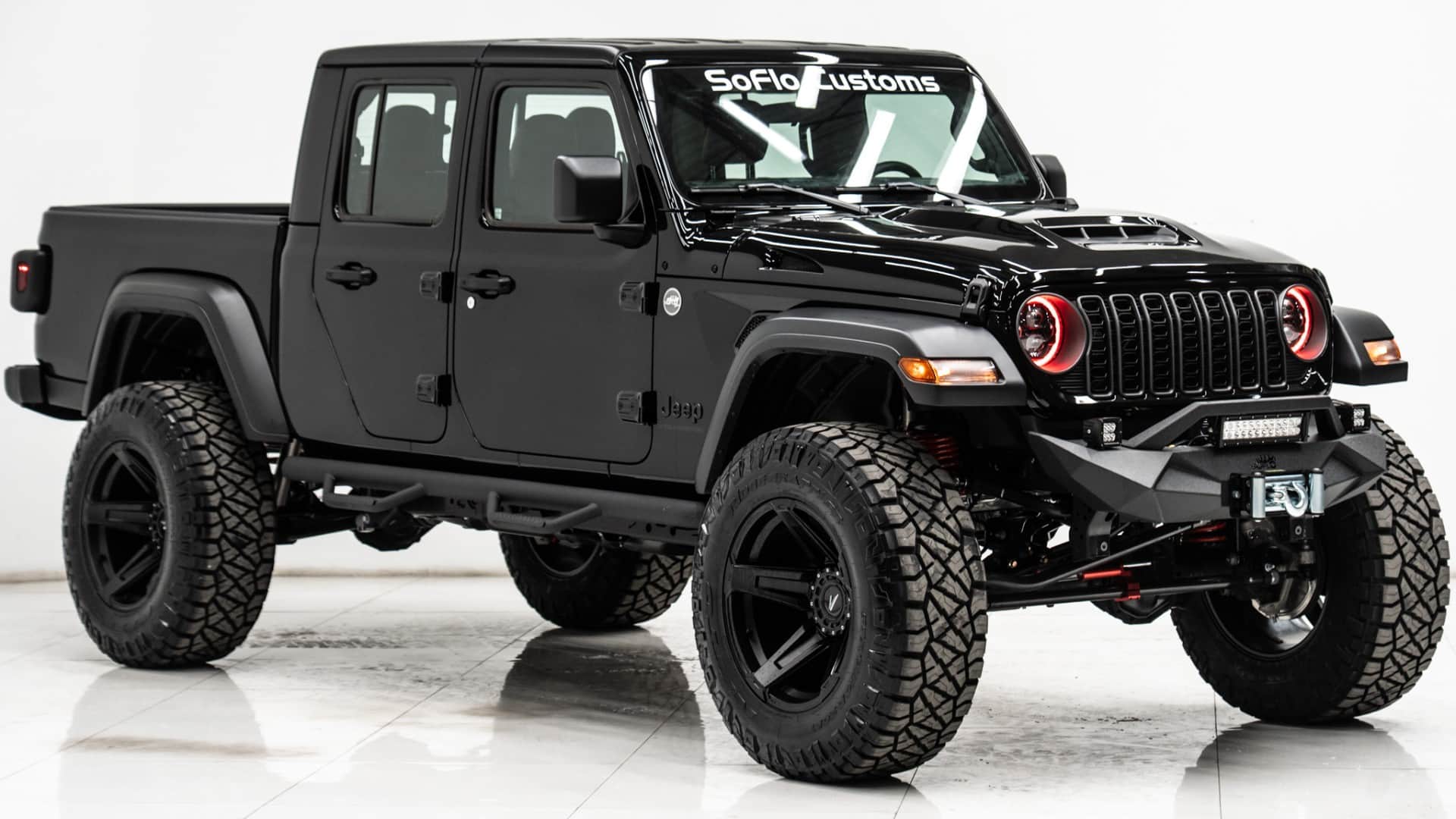 2025 JEEP GLADIATOR