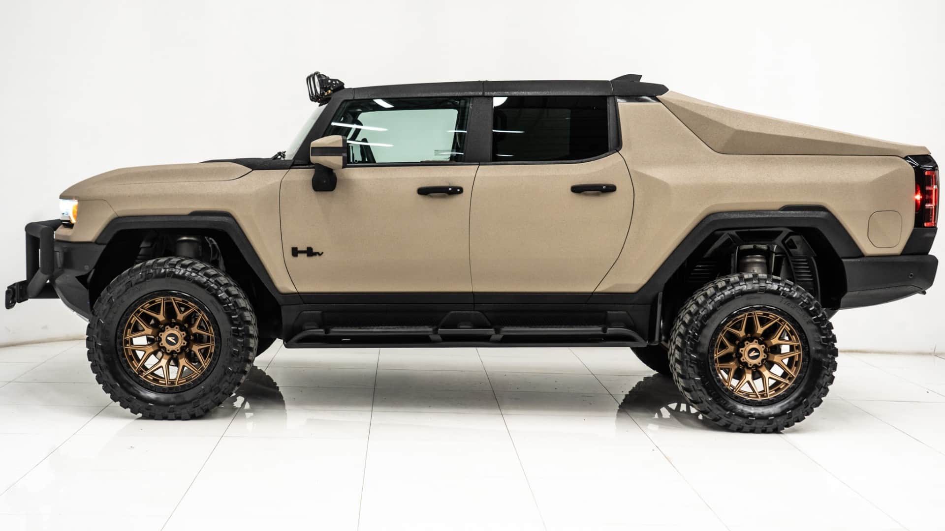 2025 GMC HUMMER EV PICKUP