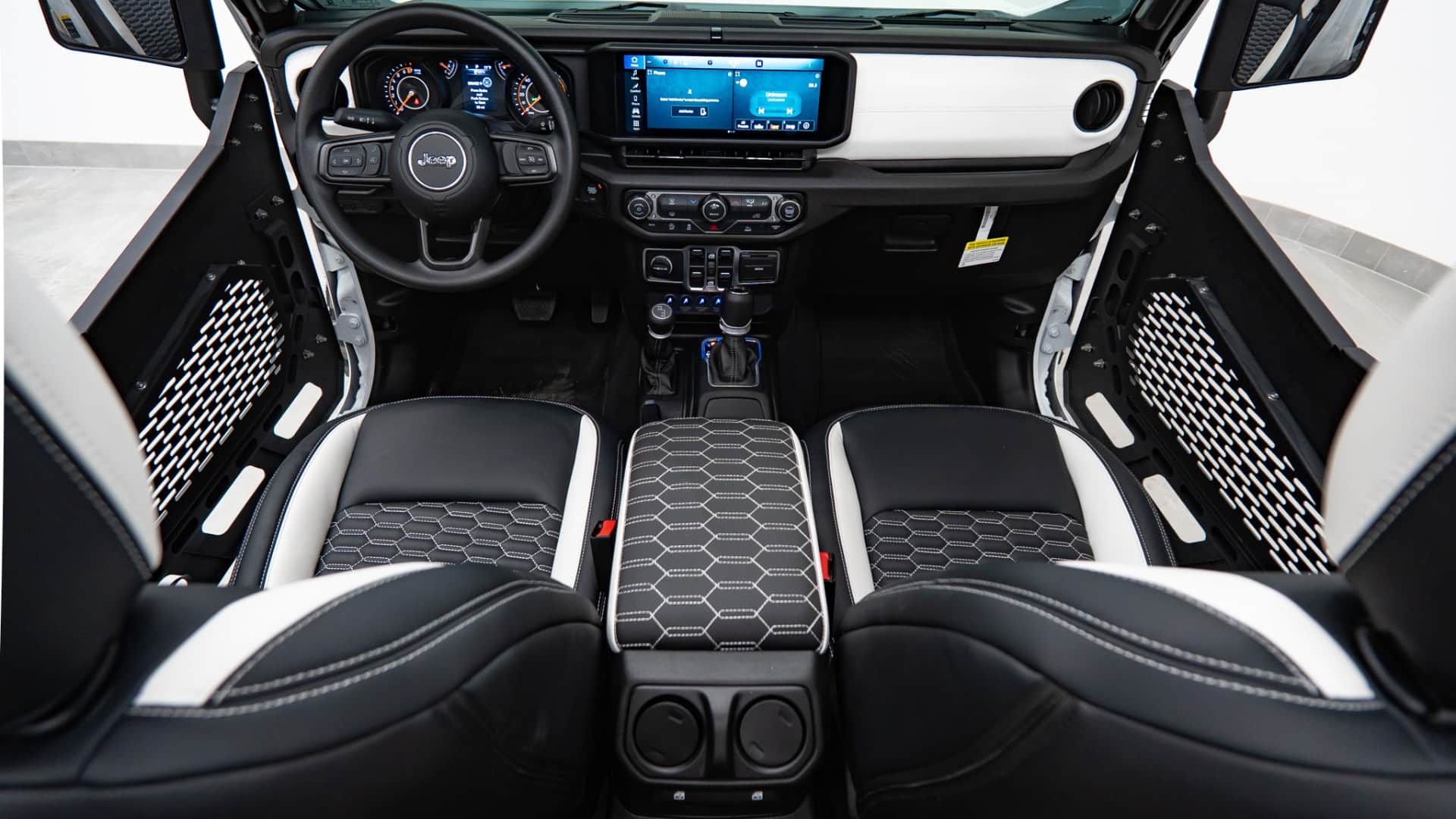 2025 JEEP GLADIATOR