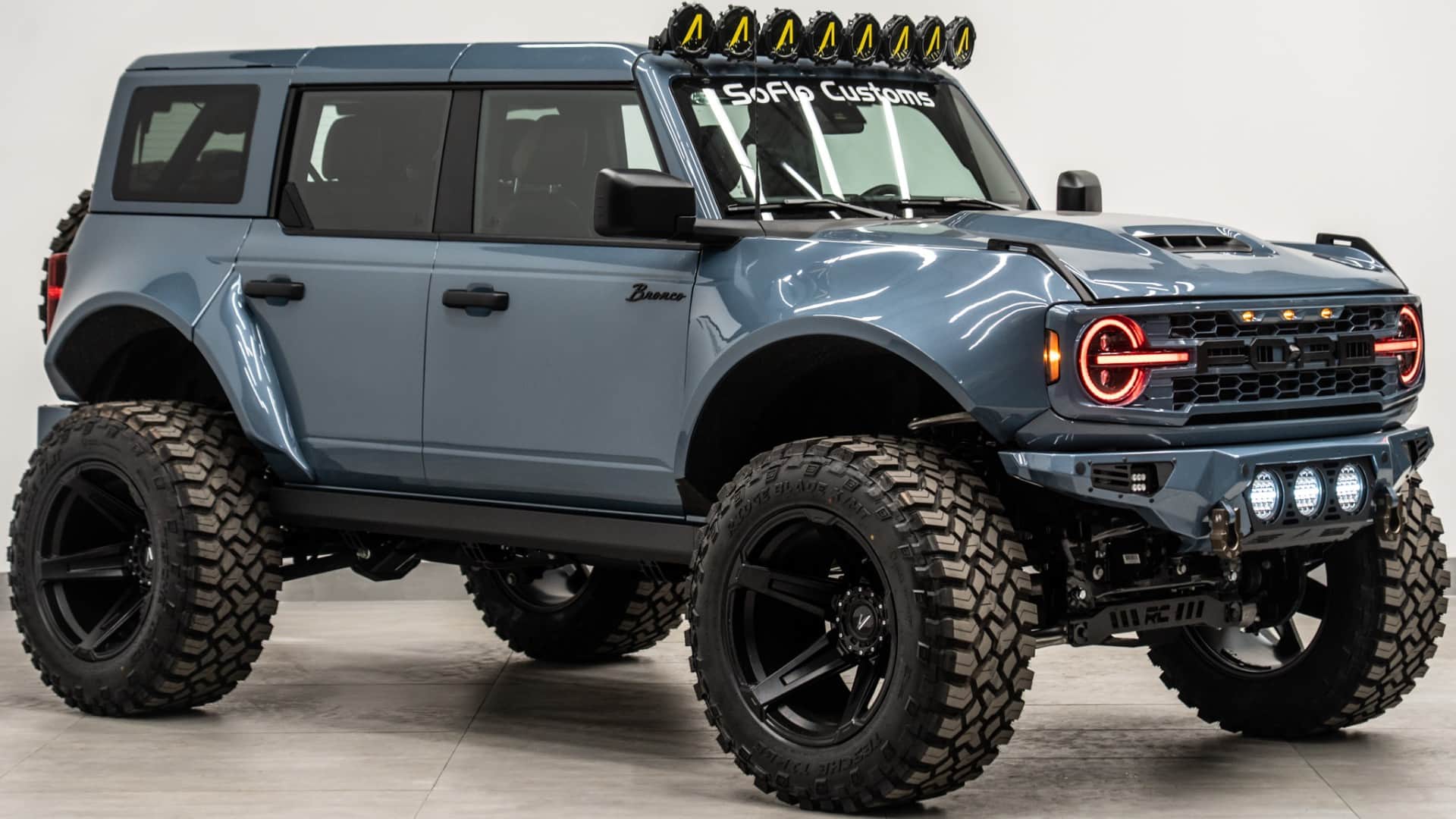 2025 FORD BRONCO