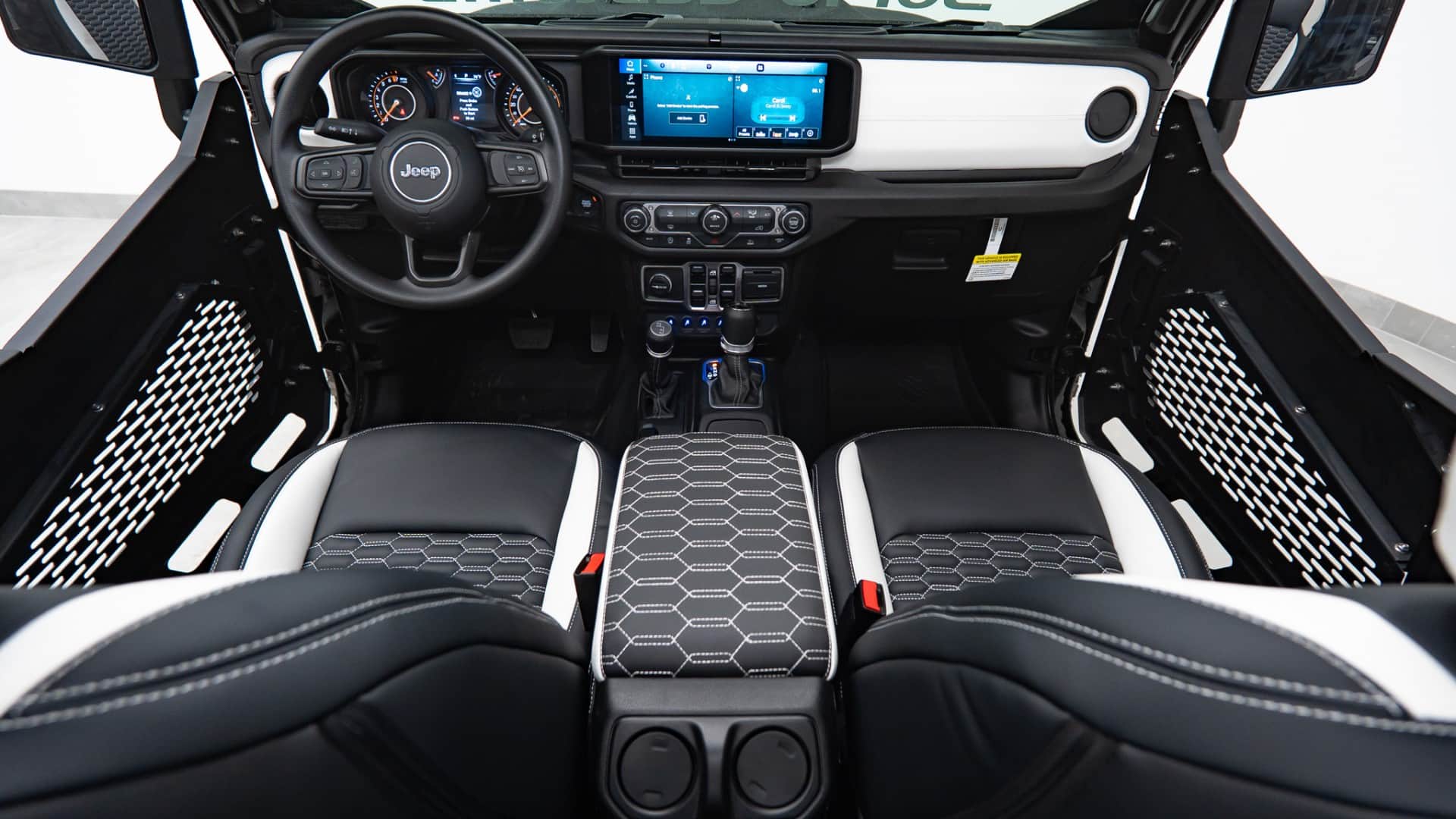2025 JEEP GLADIATOR