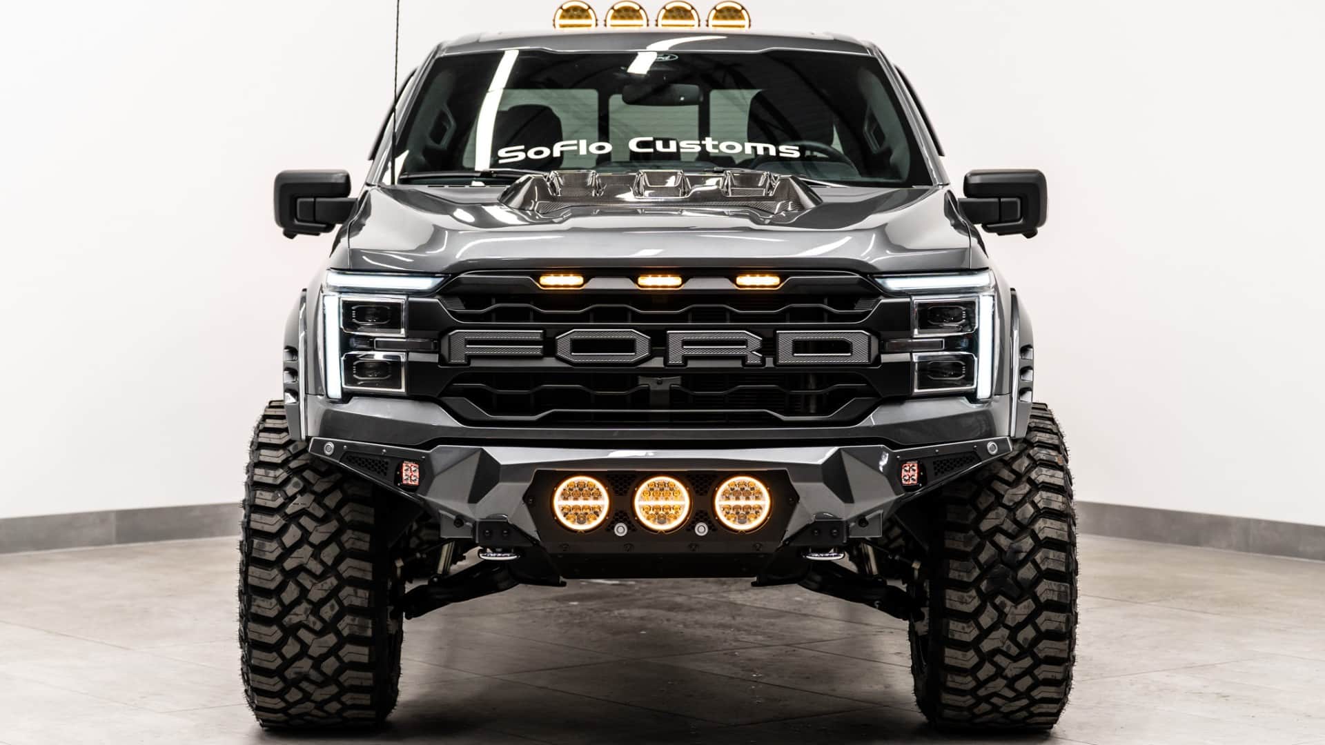 2024 FORD F-150 LARIAT