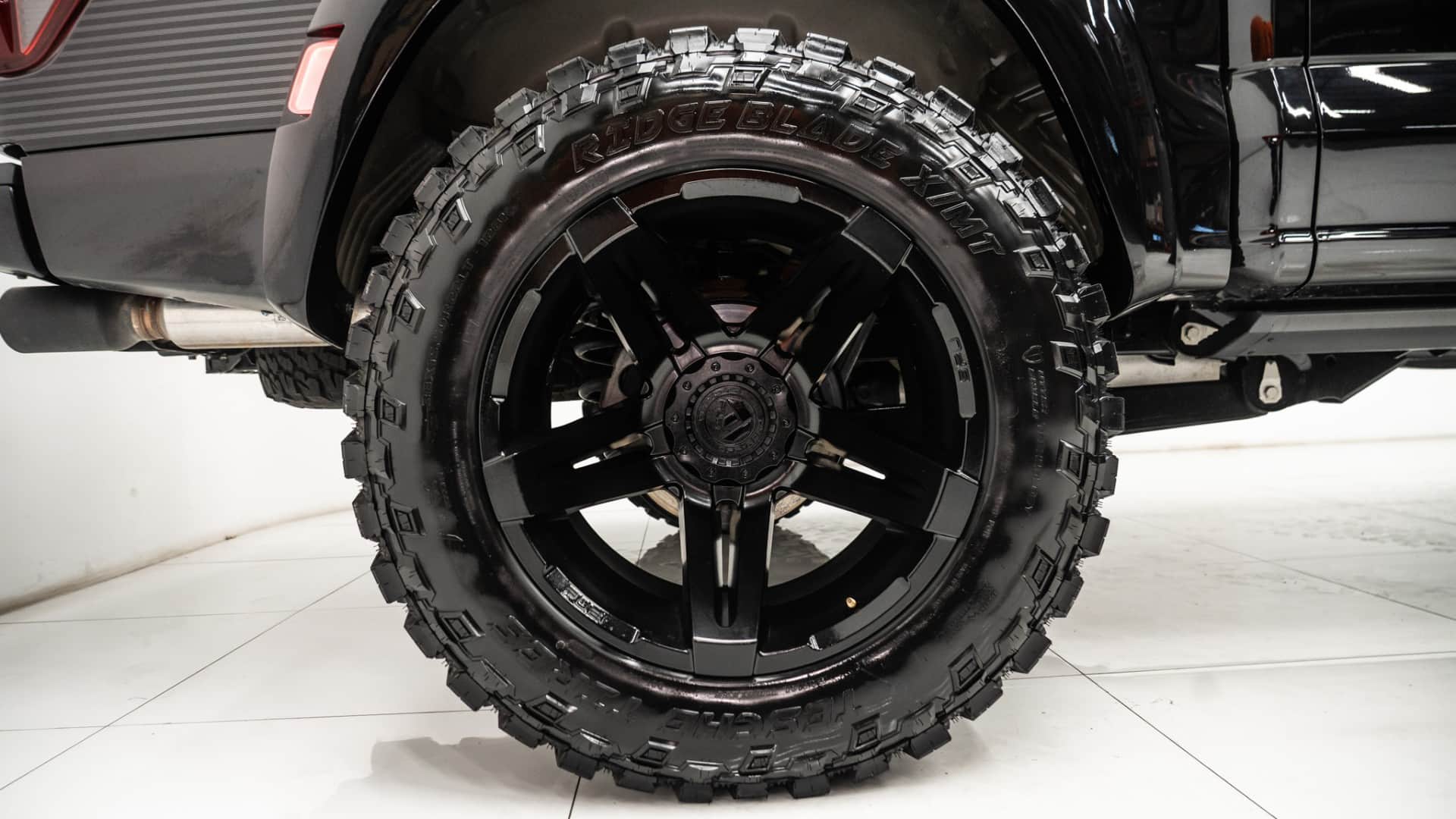 2025 FORD RAPTOR R