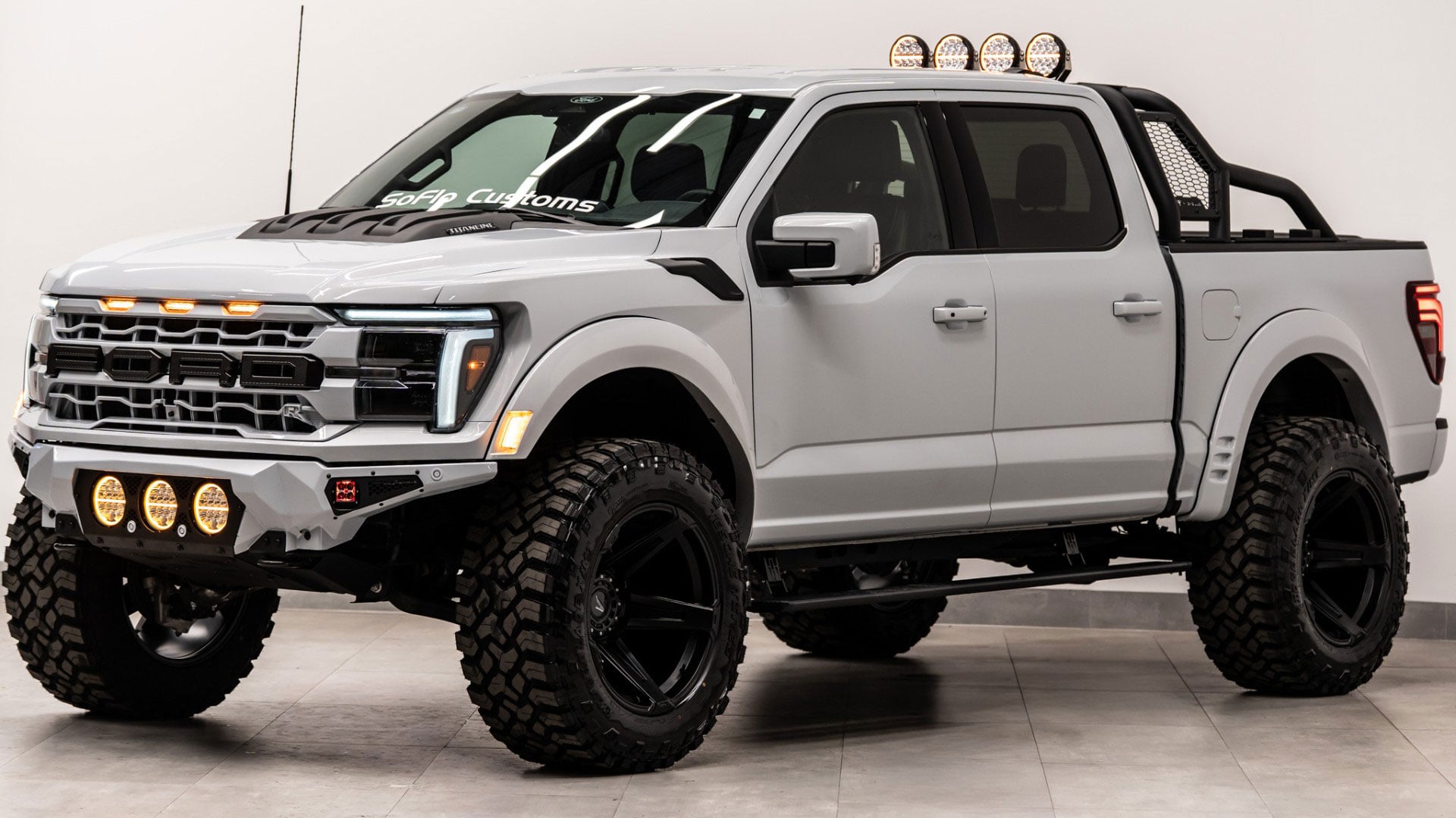 2025 FORD F-150 LARIAT