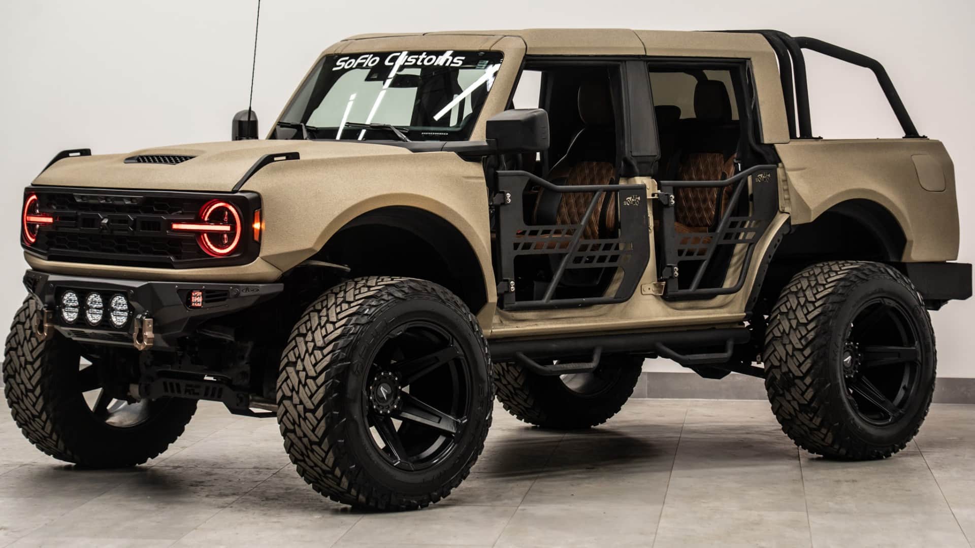 2023 FORD BRONCO