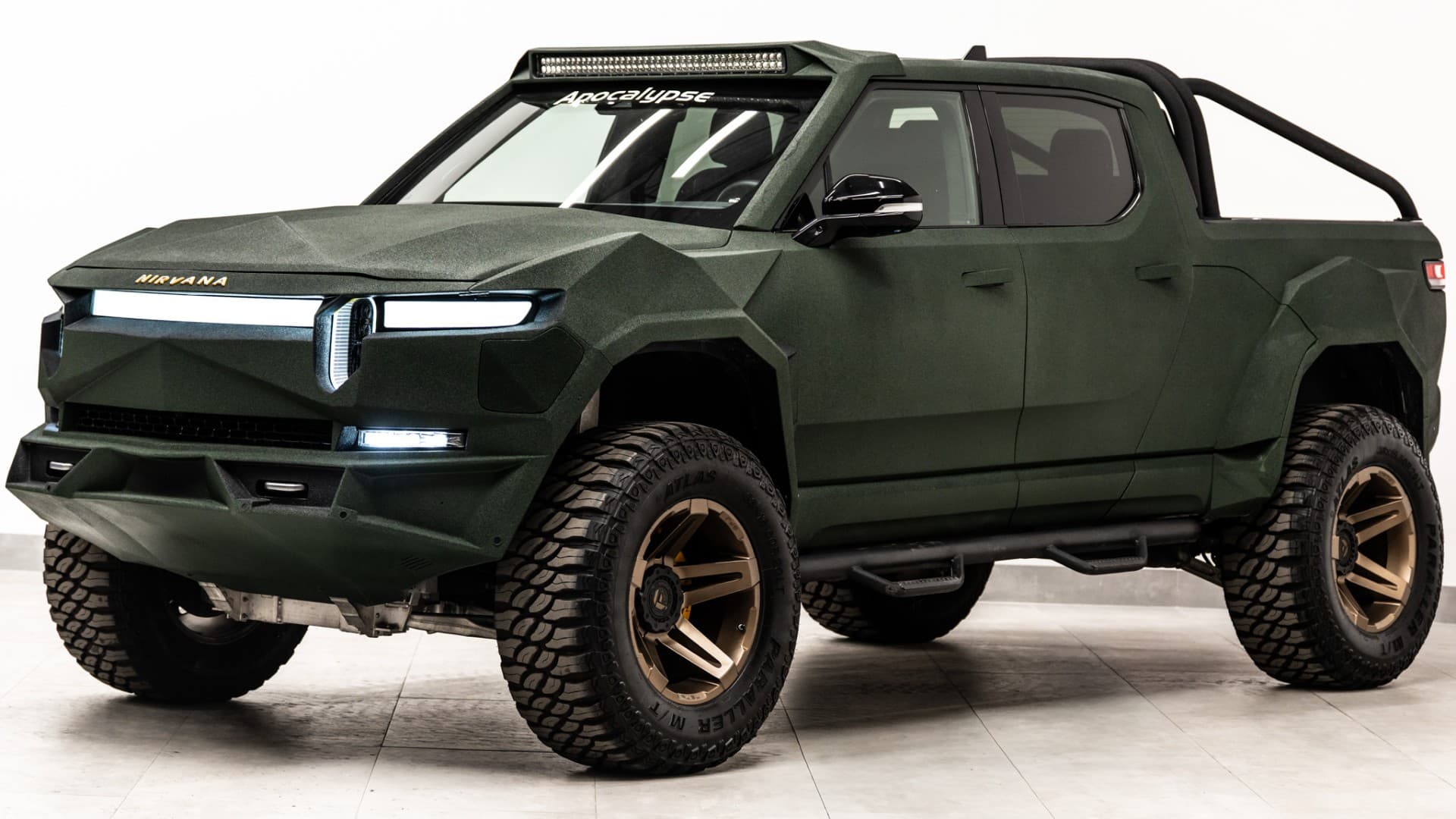 2022 RIVIAN R1T