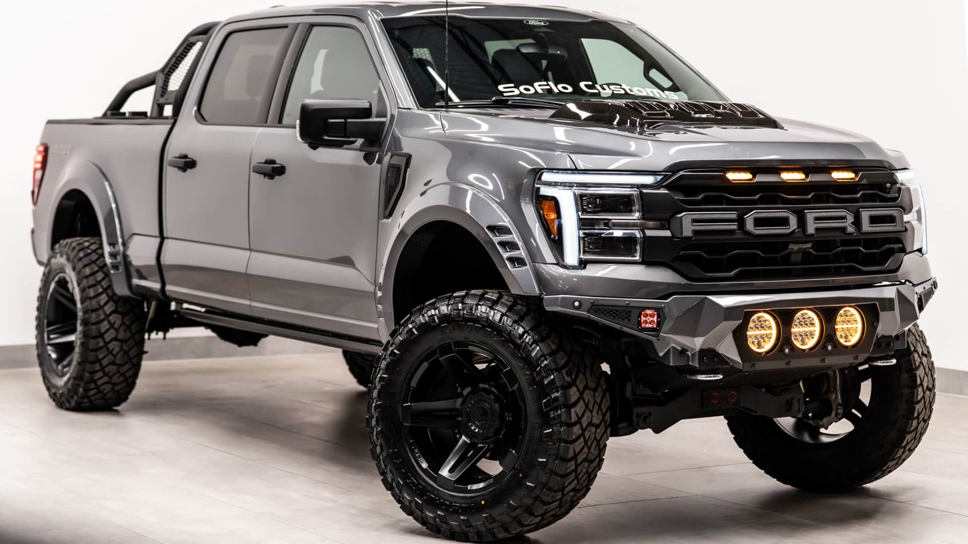 2024 FORD F-150 LARIAT