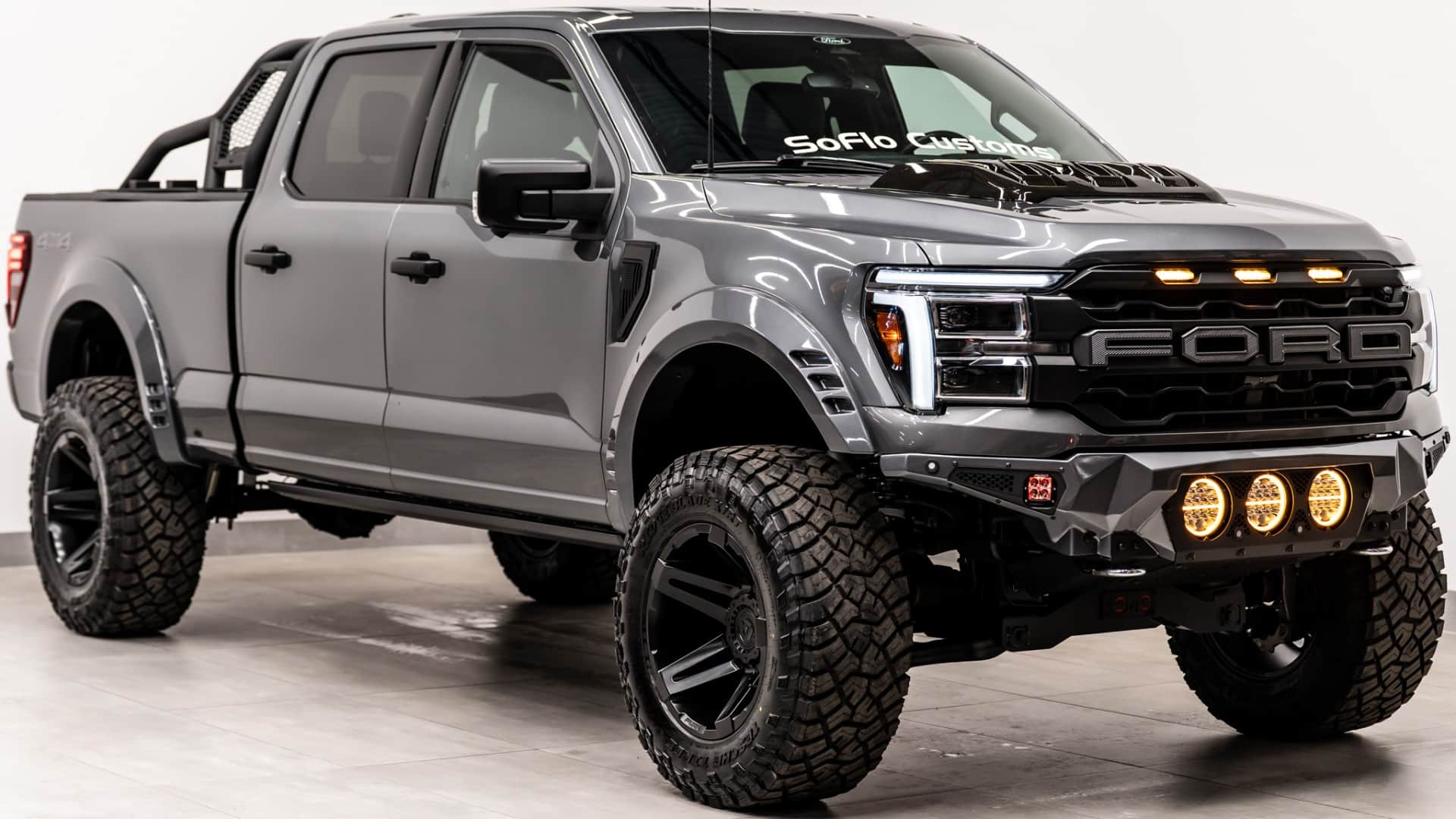 2024 FORD F-150 LARIAT