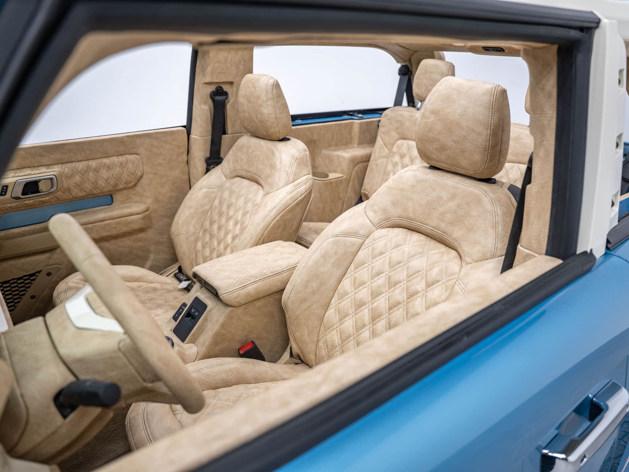 2024 FORD BRONCO 4X4