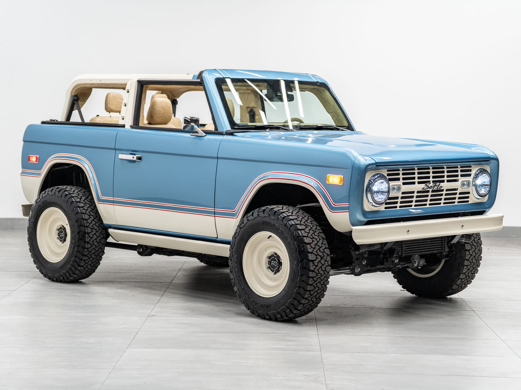 2024 FORD BRONCO 4X4