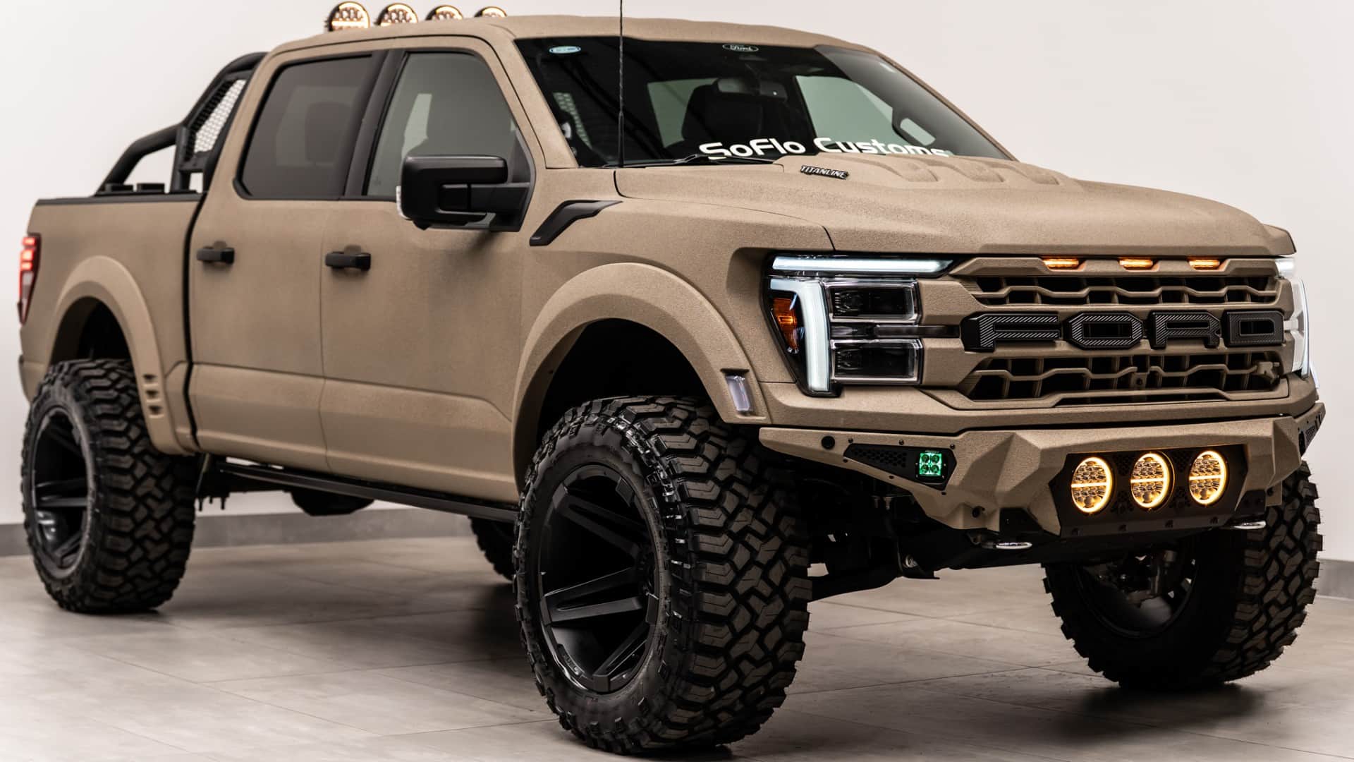 2024 FORD F-150 LARIAT