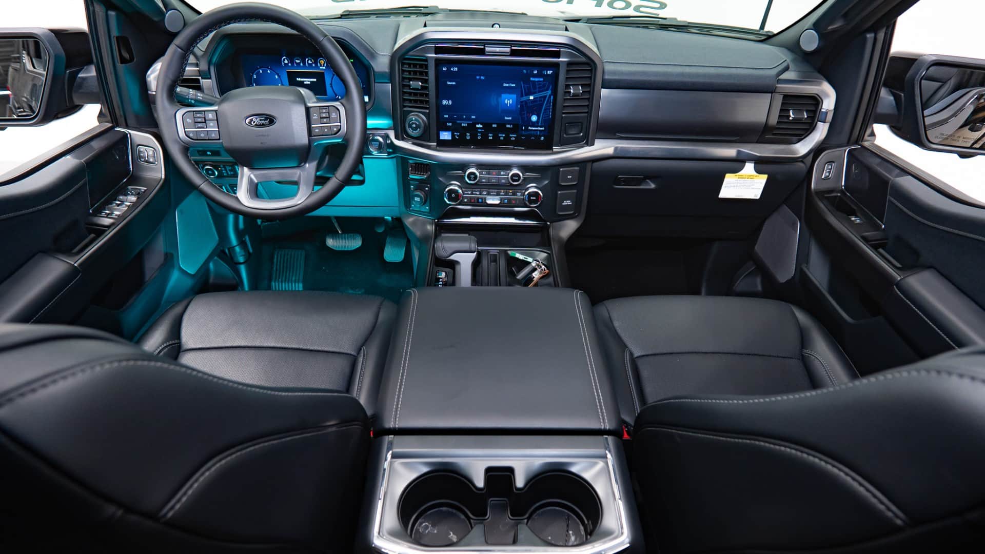 2025 FORD F-150 LARIAT
