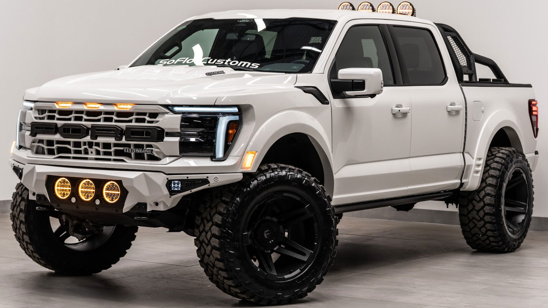 2025 FORD F-150 LARIAT