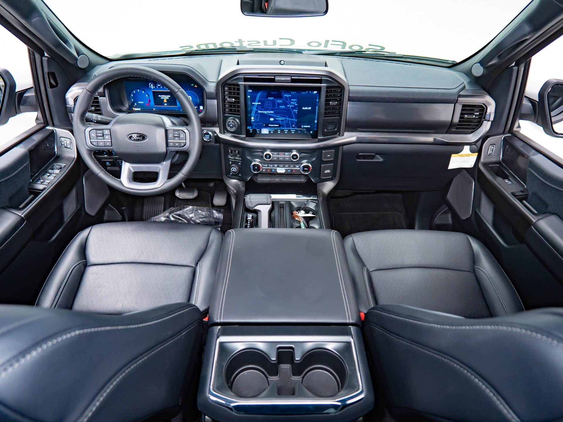 2025 FORD F-150 4X4 LARIAT