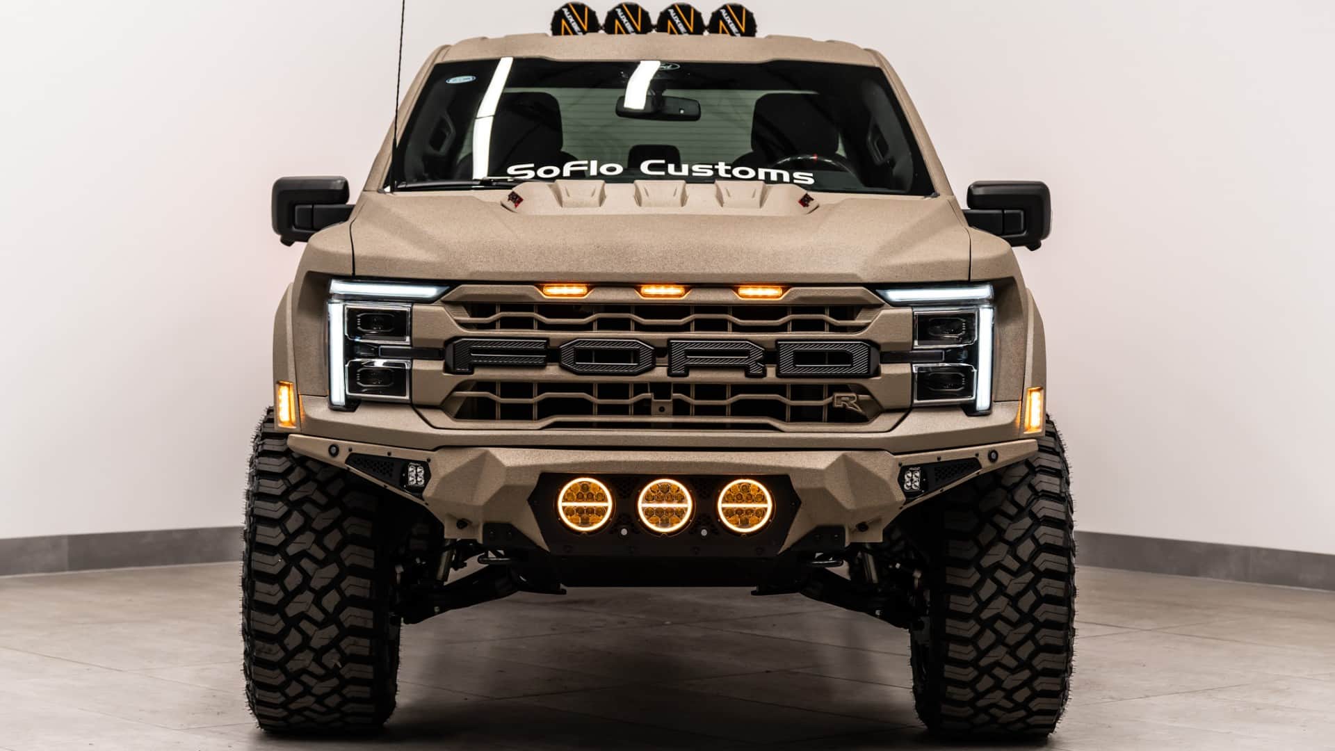 2025 FORD F-150 LARIAT