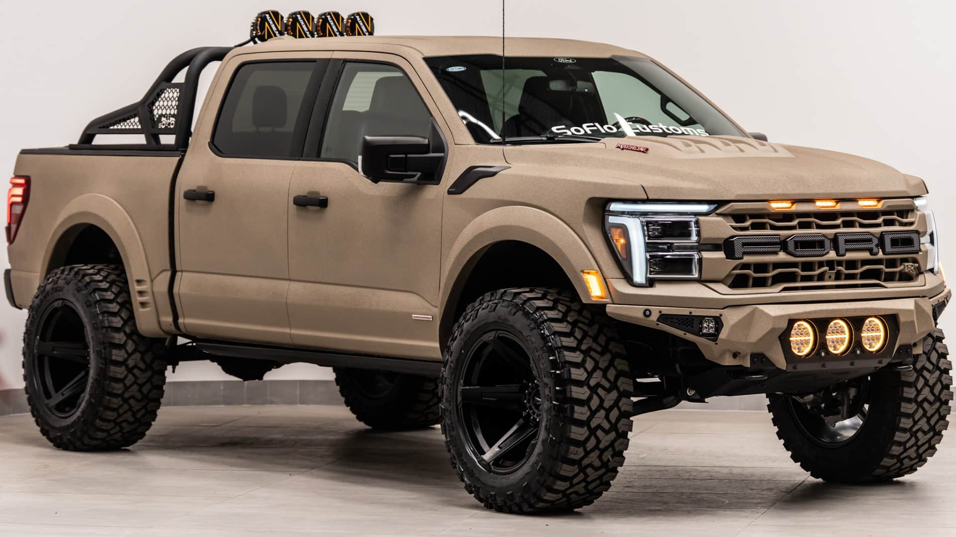 2025 FORD F-150 LARIAT