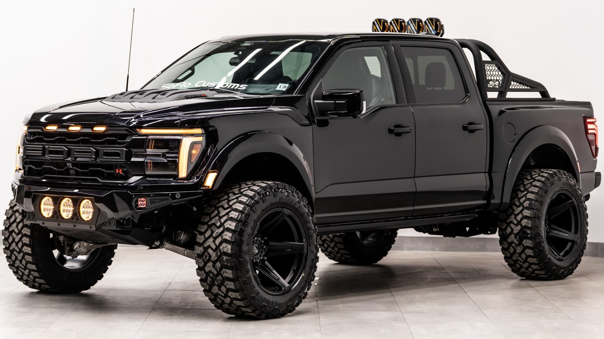 2025 FORD F-150 RAPTOR R