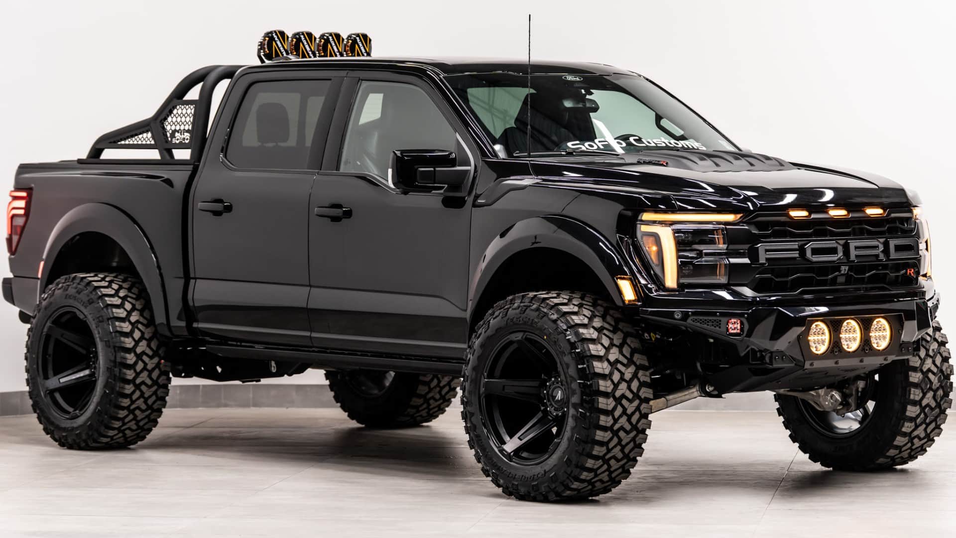 2025 FORD F-150 RAPTOR R