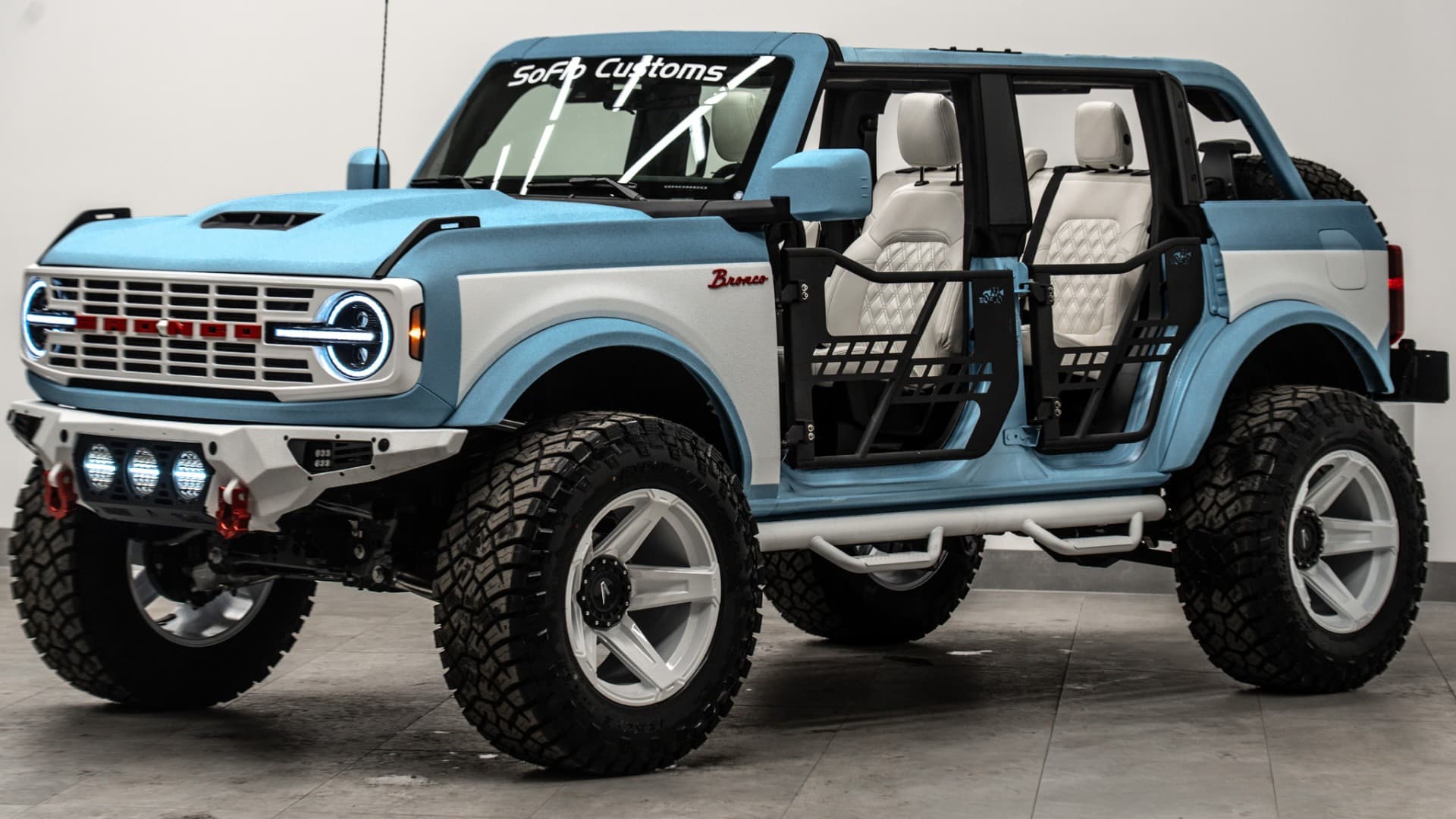 2025 FORD BRONCO