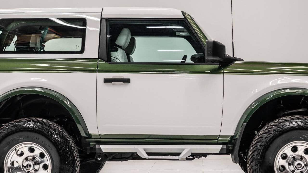 2023 FORD BRONCO